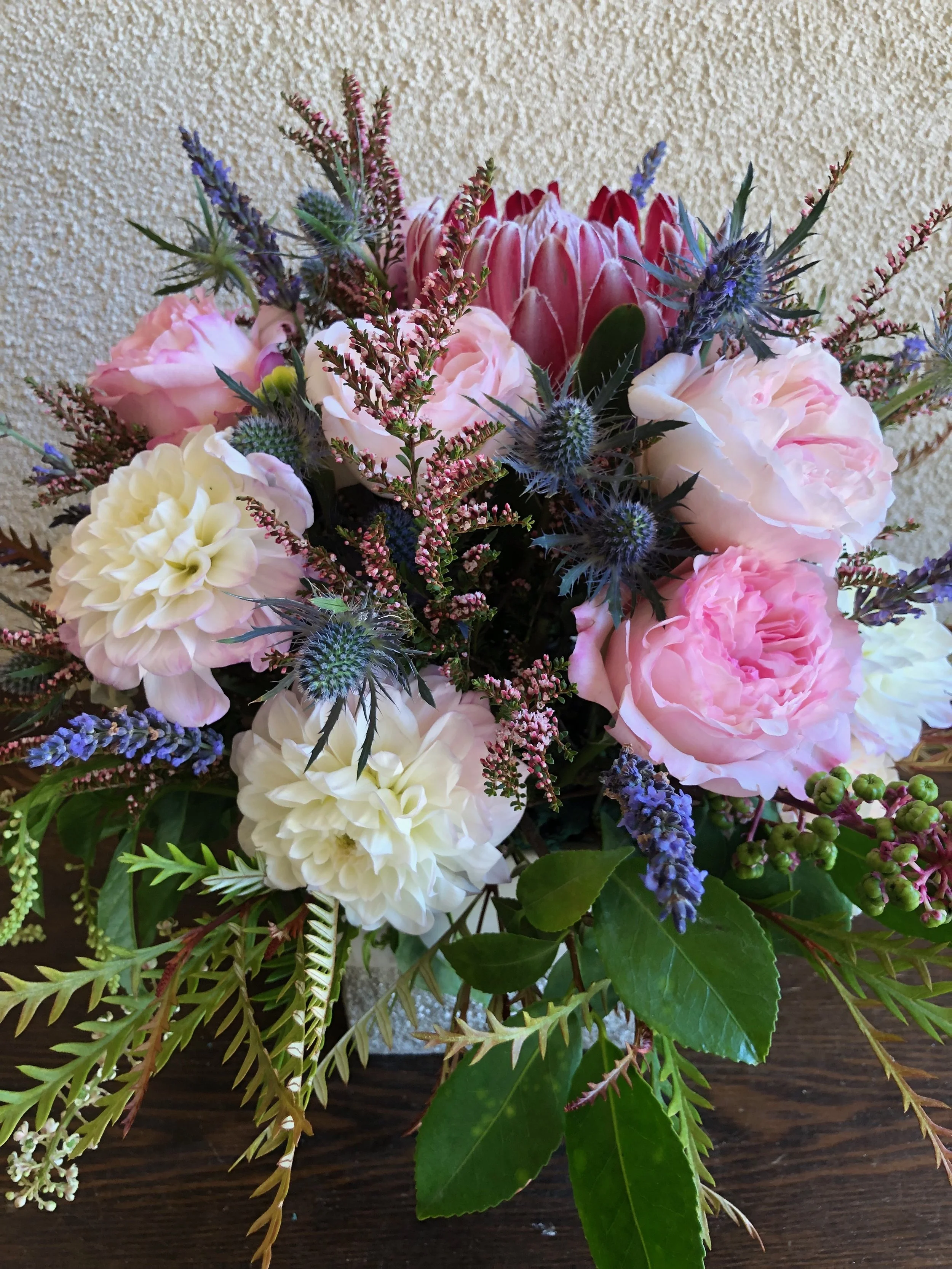 Custom "no roses bouquet" for Hussain