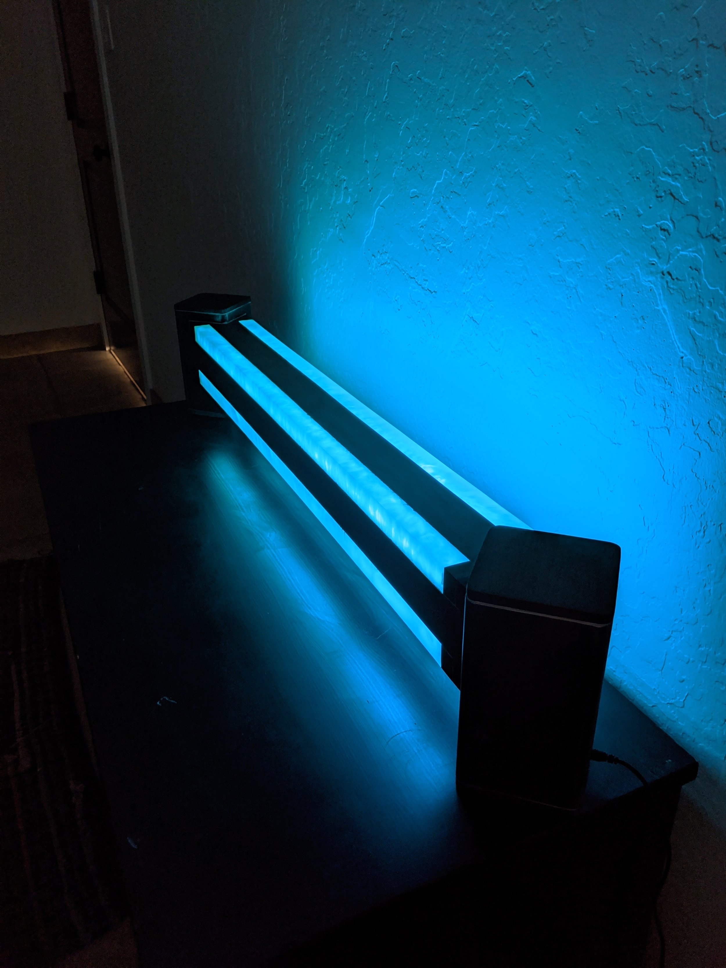 epoxy lamp blue light.jpg