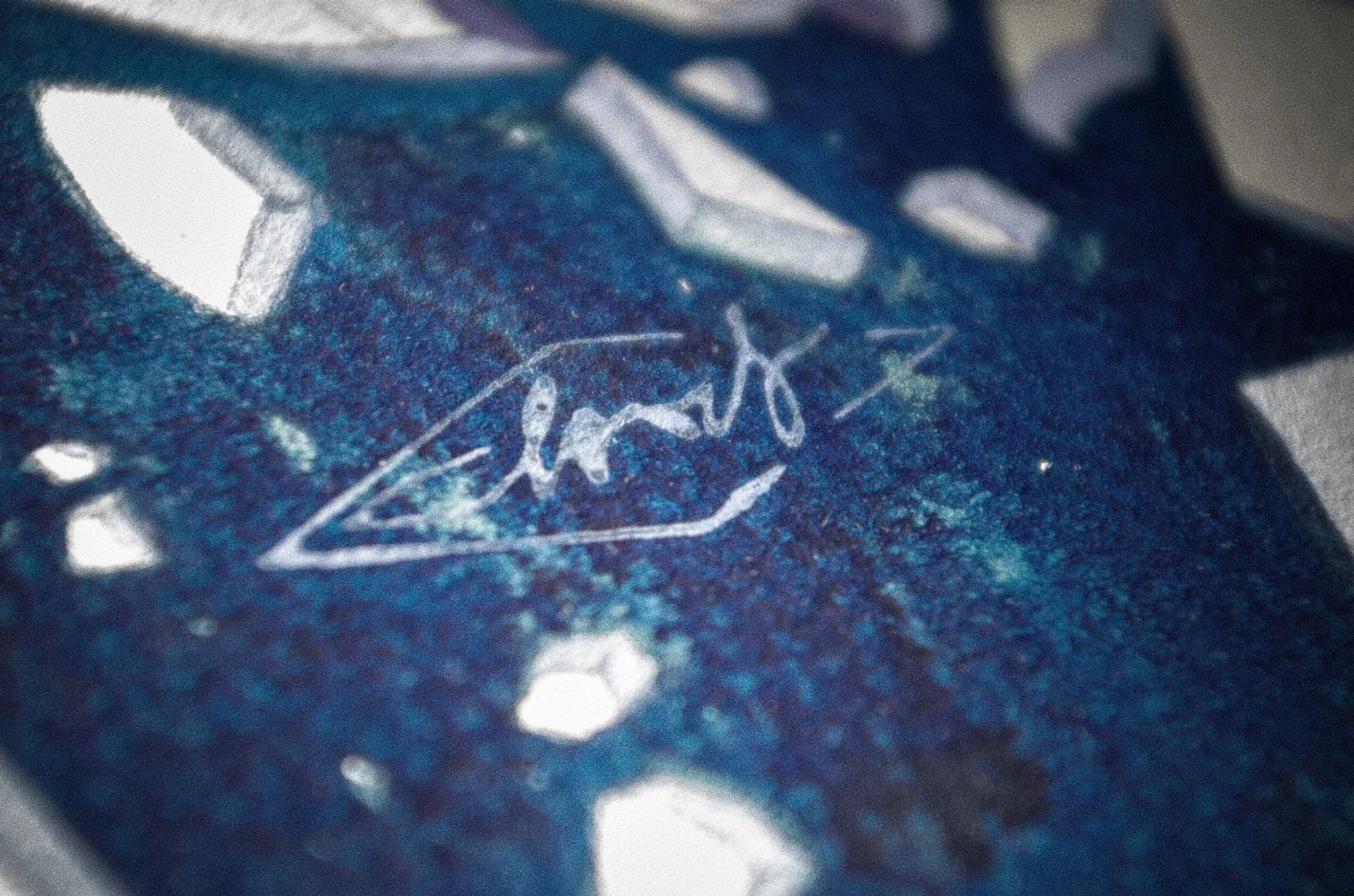 signature.jpg