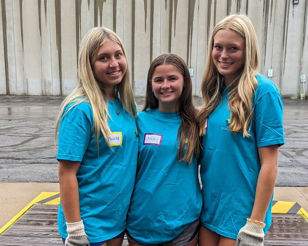 Mighty crew of dock volunteers
