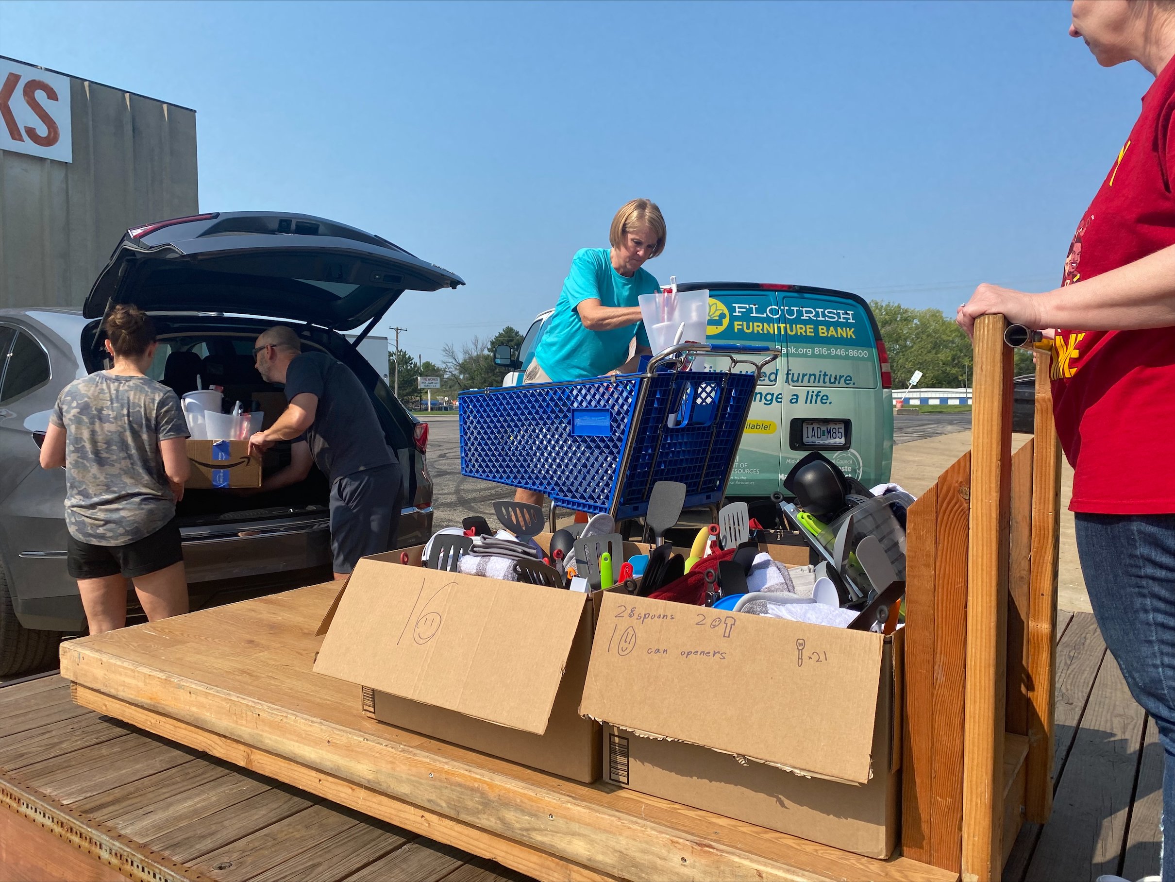 Donors Unloading Carload