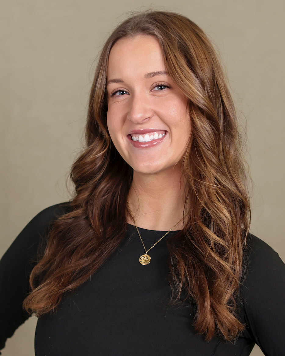 Rylee Richards Xformer Pilates Instructor Grand Rapids. Form Modern Pilates.