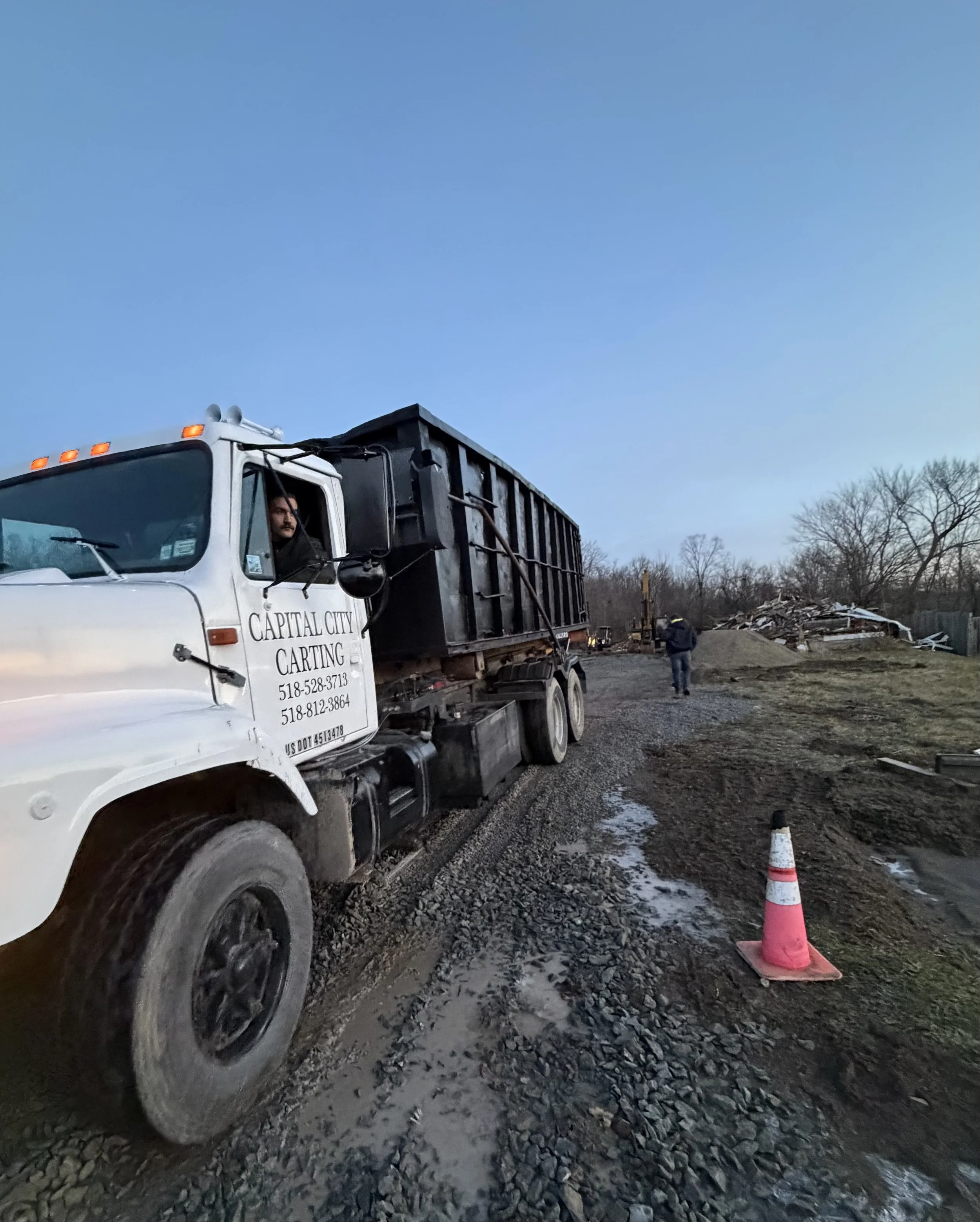 Roll Off Dumpster Services in the Capital Region: Reliable Hauling for Construction & Demolition Projects