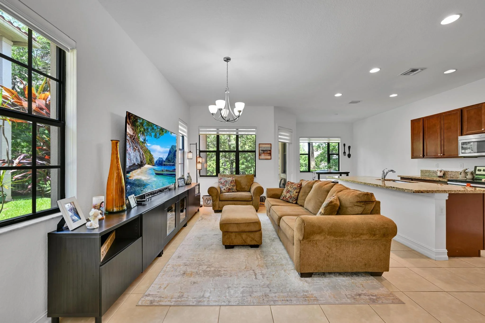 122 SW 127th Terrace 00013.jpg