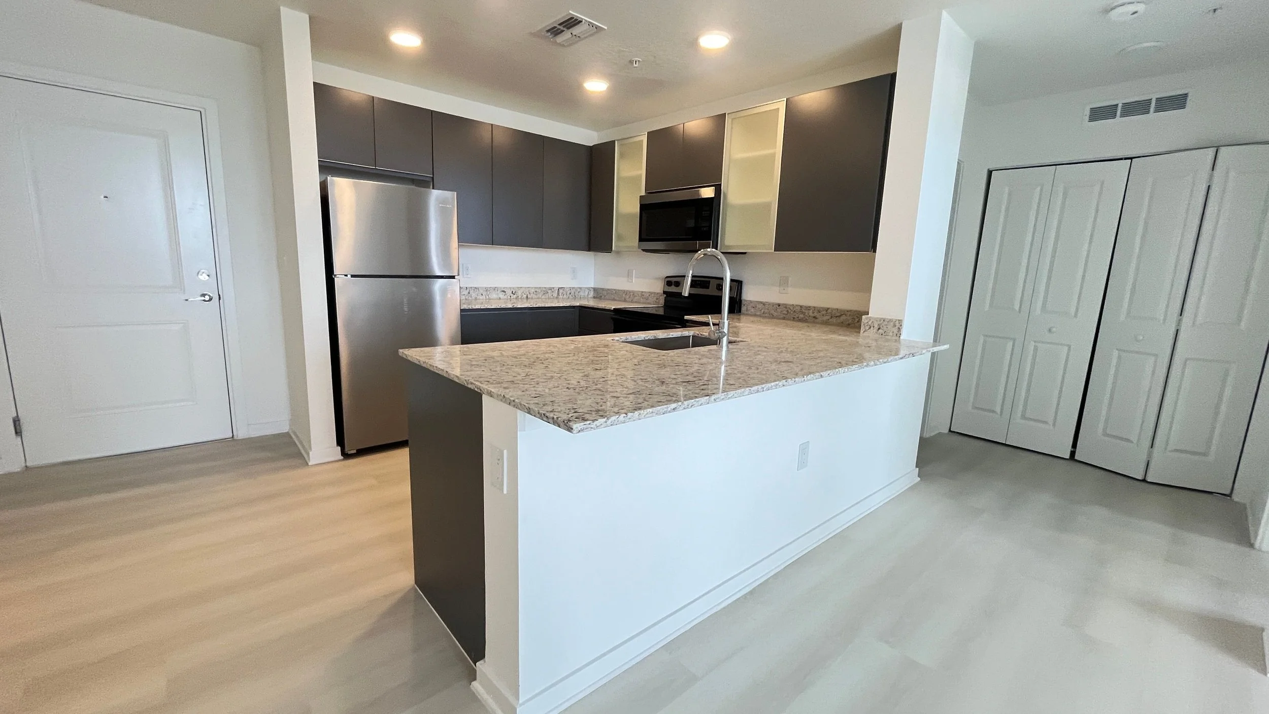 KITCHEN MILLENIA