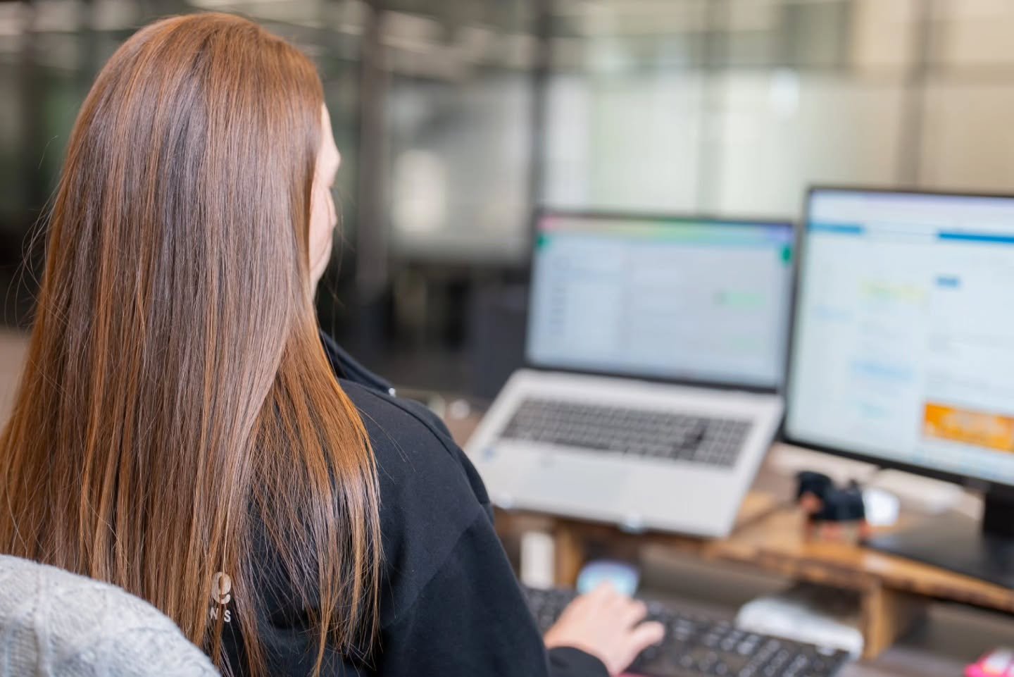 🤖 AI can write your to-do list.
But it can&rsquo;t make you actually do it.

It can organise your thoughts.
Suggest priorities.
Build a plan in seconds.

But when your brain is overloaded, your inbox is chaos, and you&rsquo;ve spent all day reacting