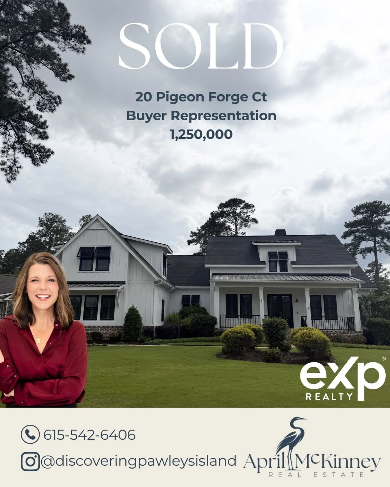 Exciting day for a new family moving to the SC coast!

They waited for the right house, and jumped on the opportunity when this one hit the market. ✔️

I know they will make wonderful memories here enjoying the beautiful backyard pool and Collins Cre