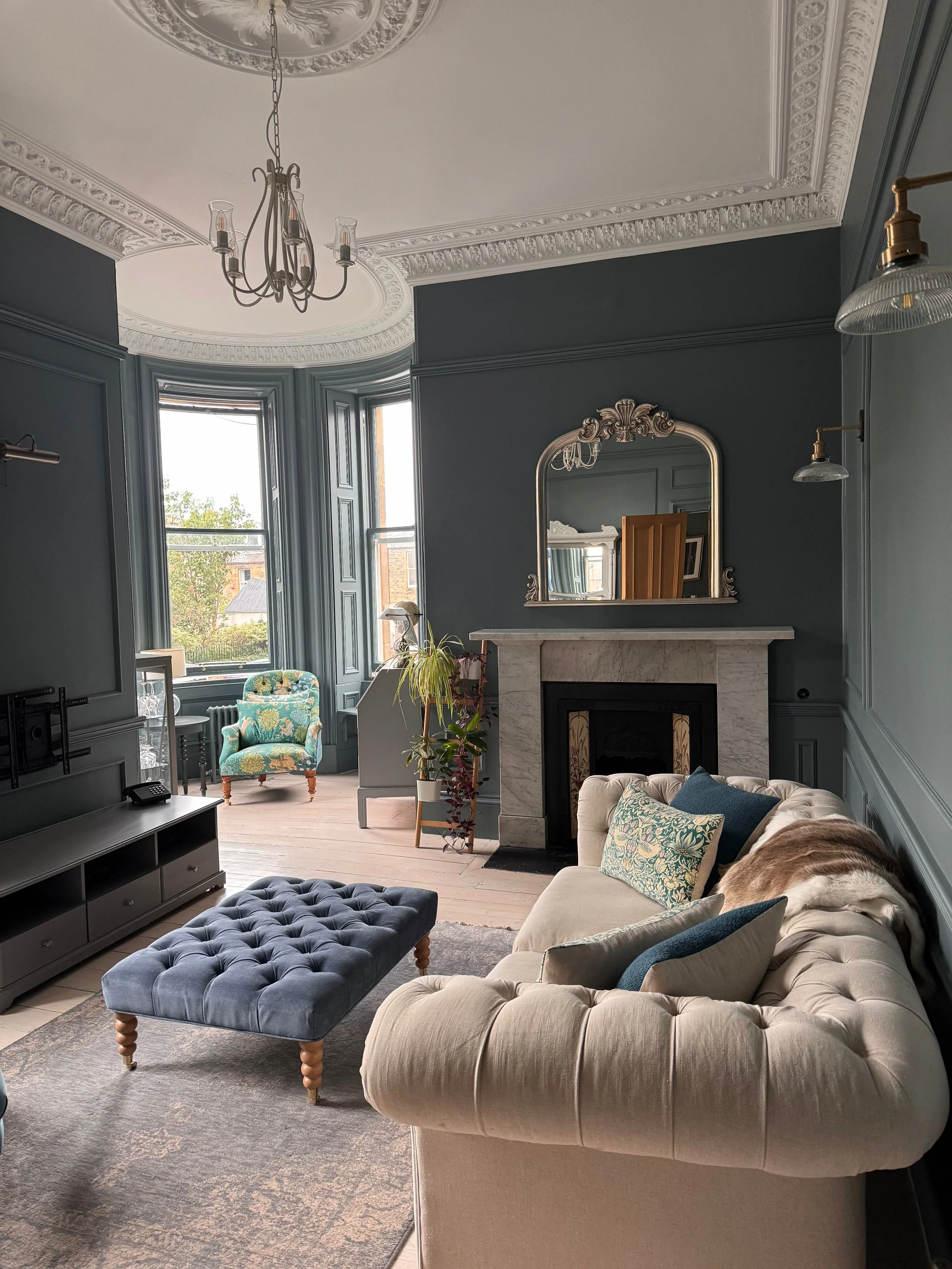 Full height panelling in living room with dado and picture rail