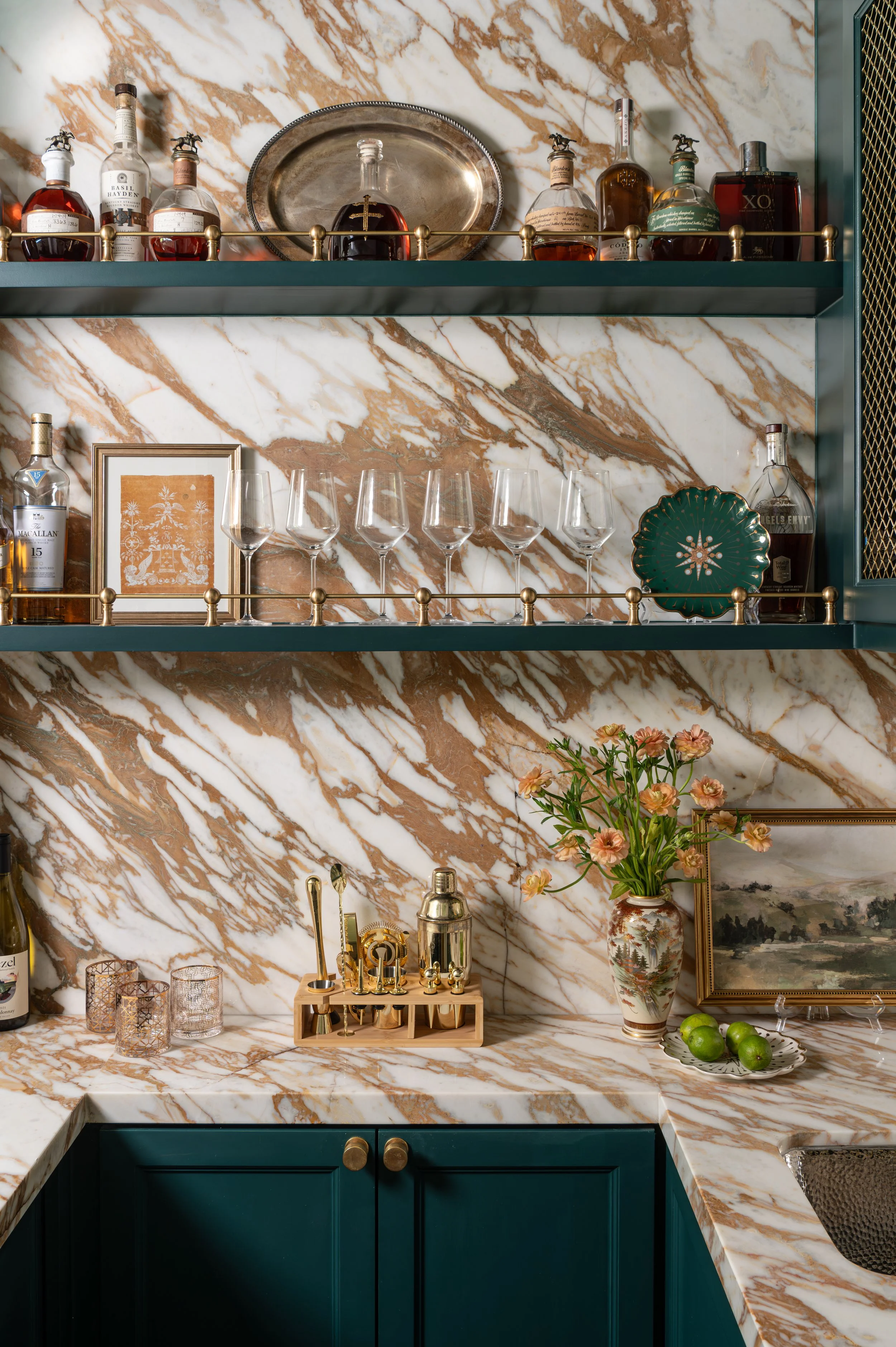 Heirloom Bar 2.jpg
