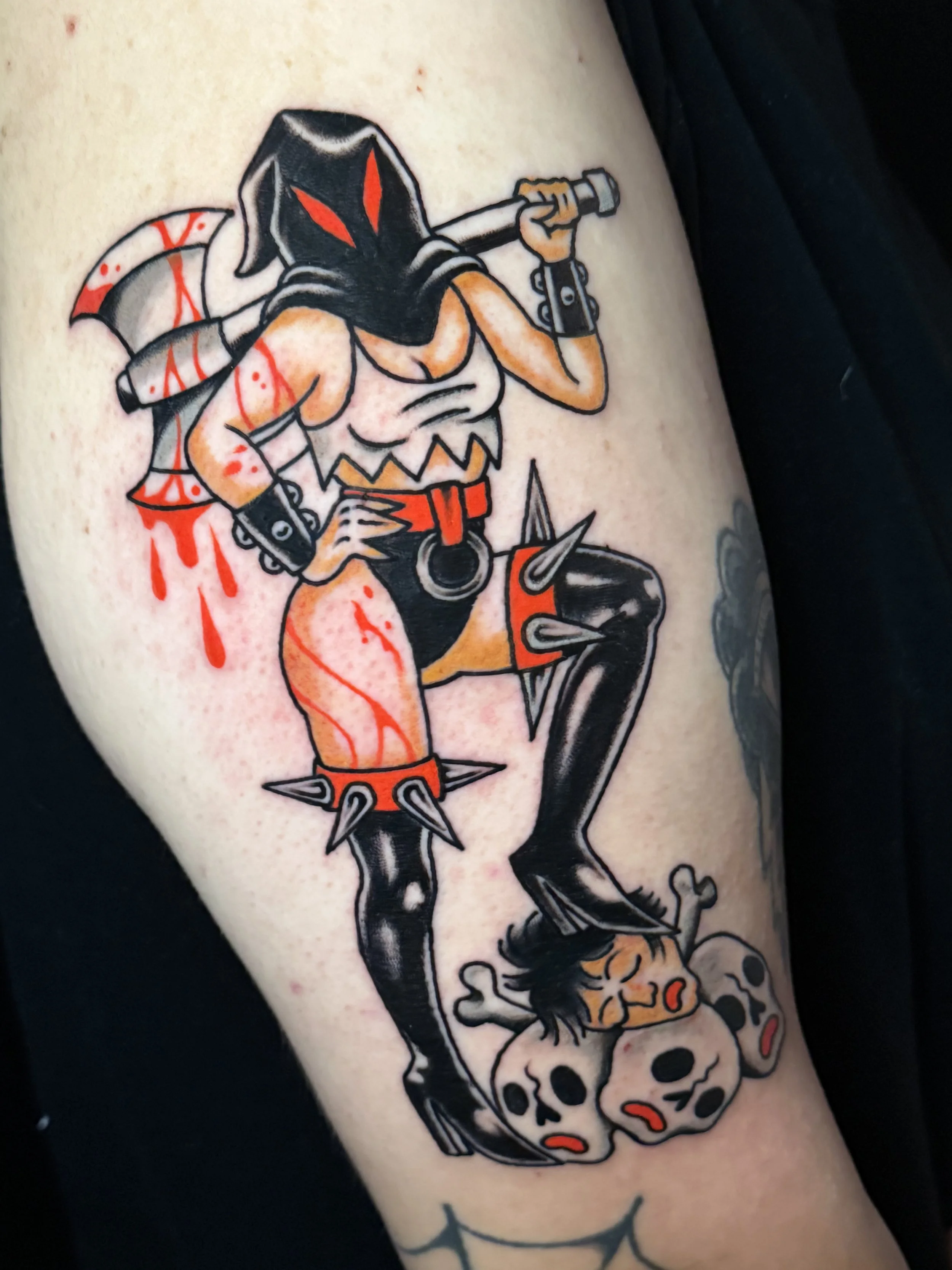 Woman tattoo artist in North Park, San Diego, Lauren Skinker @lskinkertattoos at Lucky Cat Tattoo