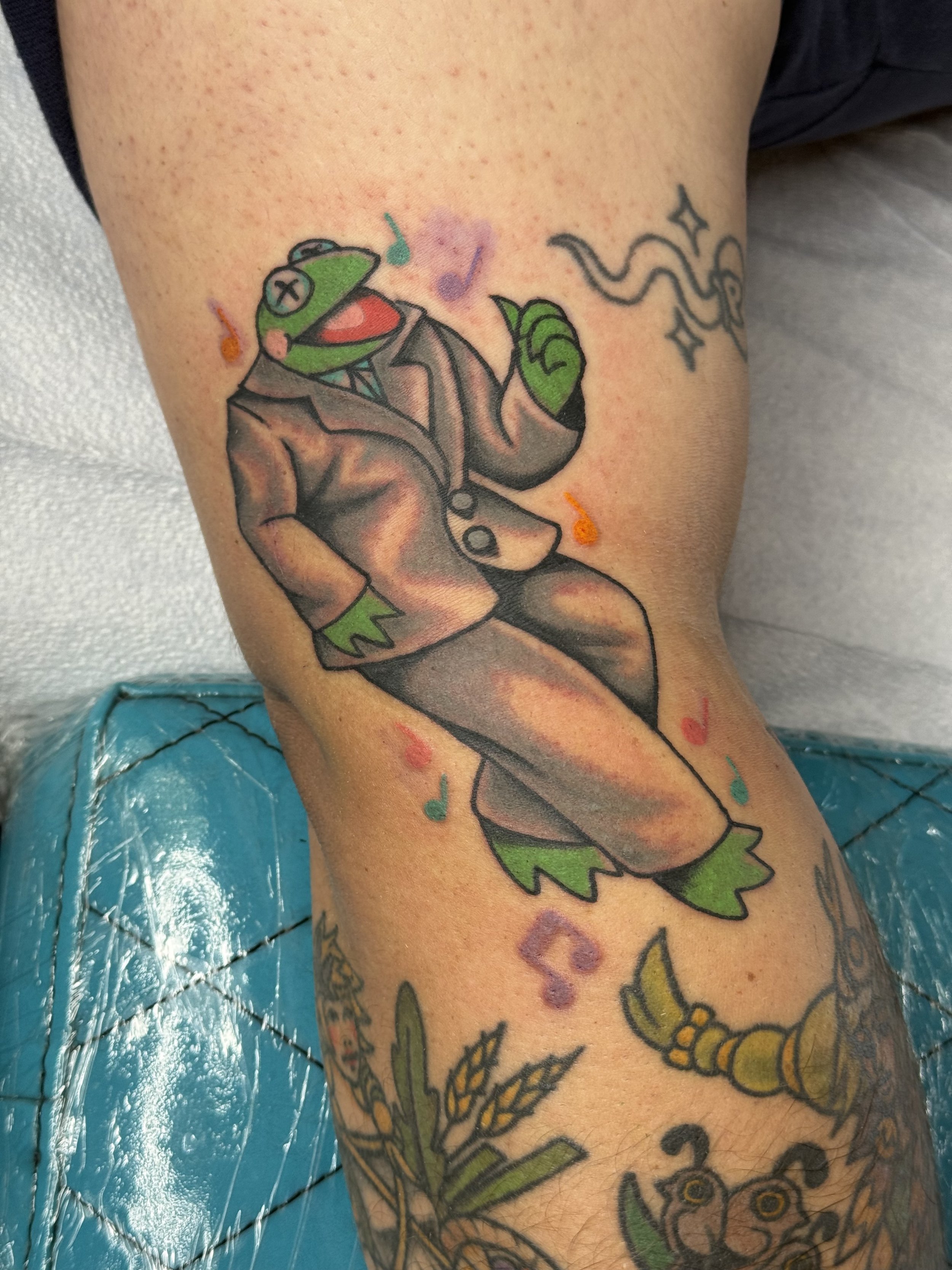 Lauren Skinker woman tattoo artist and co-owner of Lucky Cat Tattoo in North Park San Diego 