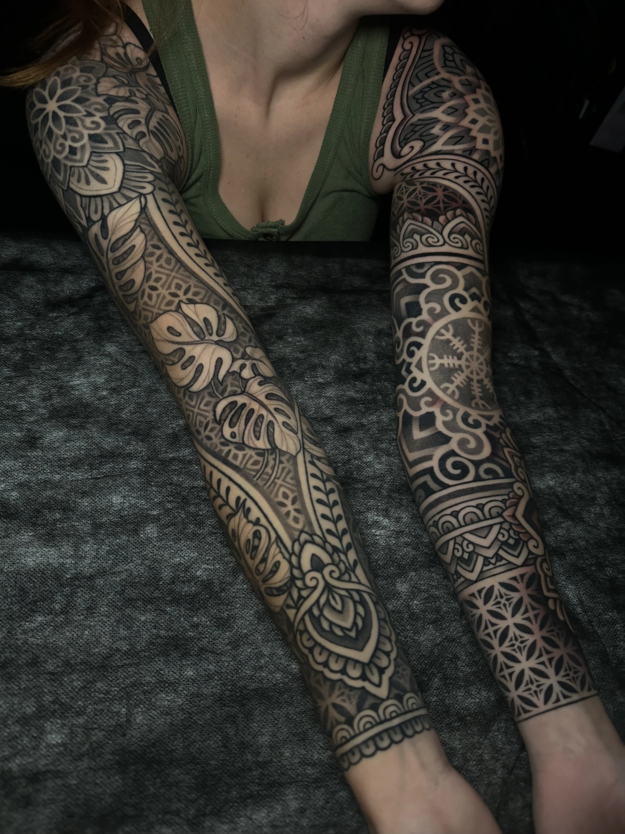 Floral and ornamental tattoos by Emily Paul, @emilypaularts female tattoo artist in North Park, San Diego 