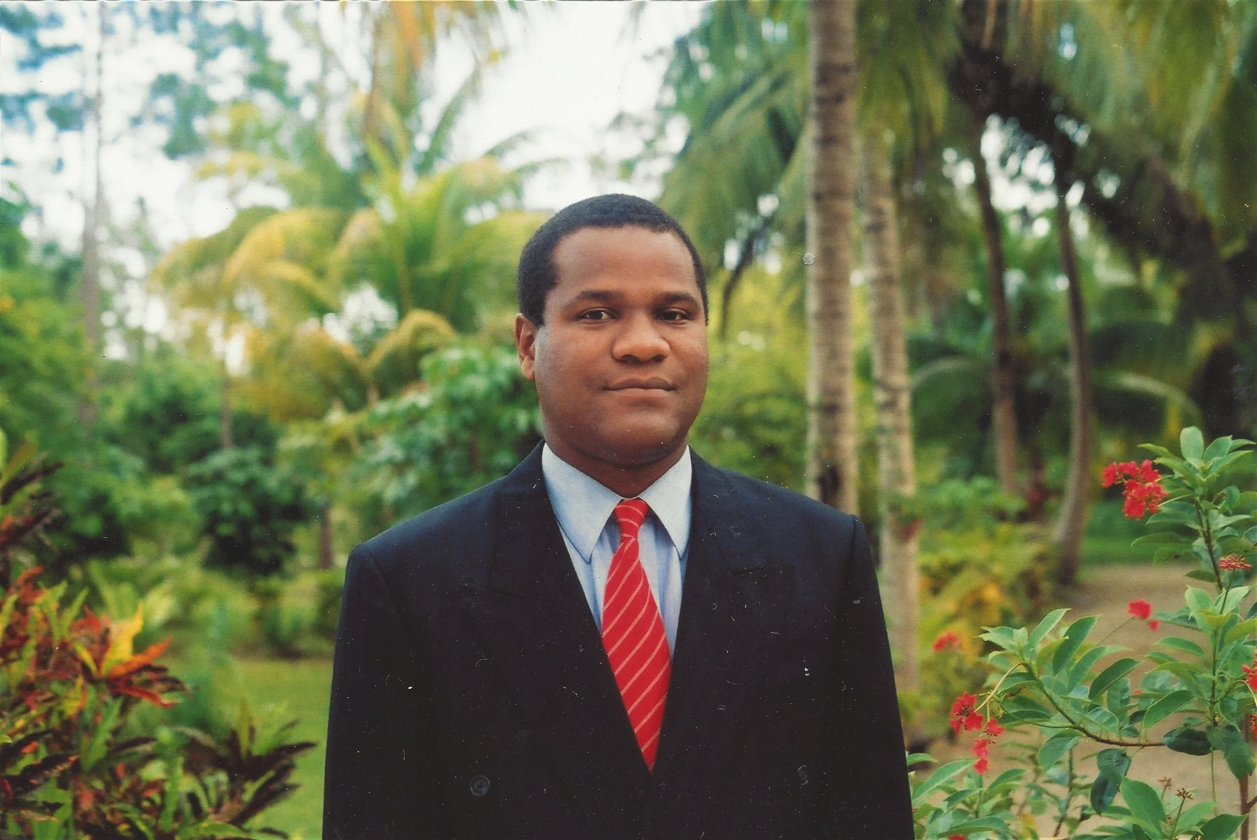 Bio | Explore His Legacy Today — Sir Randol Fawkes