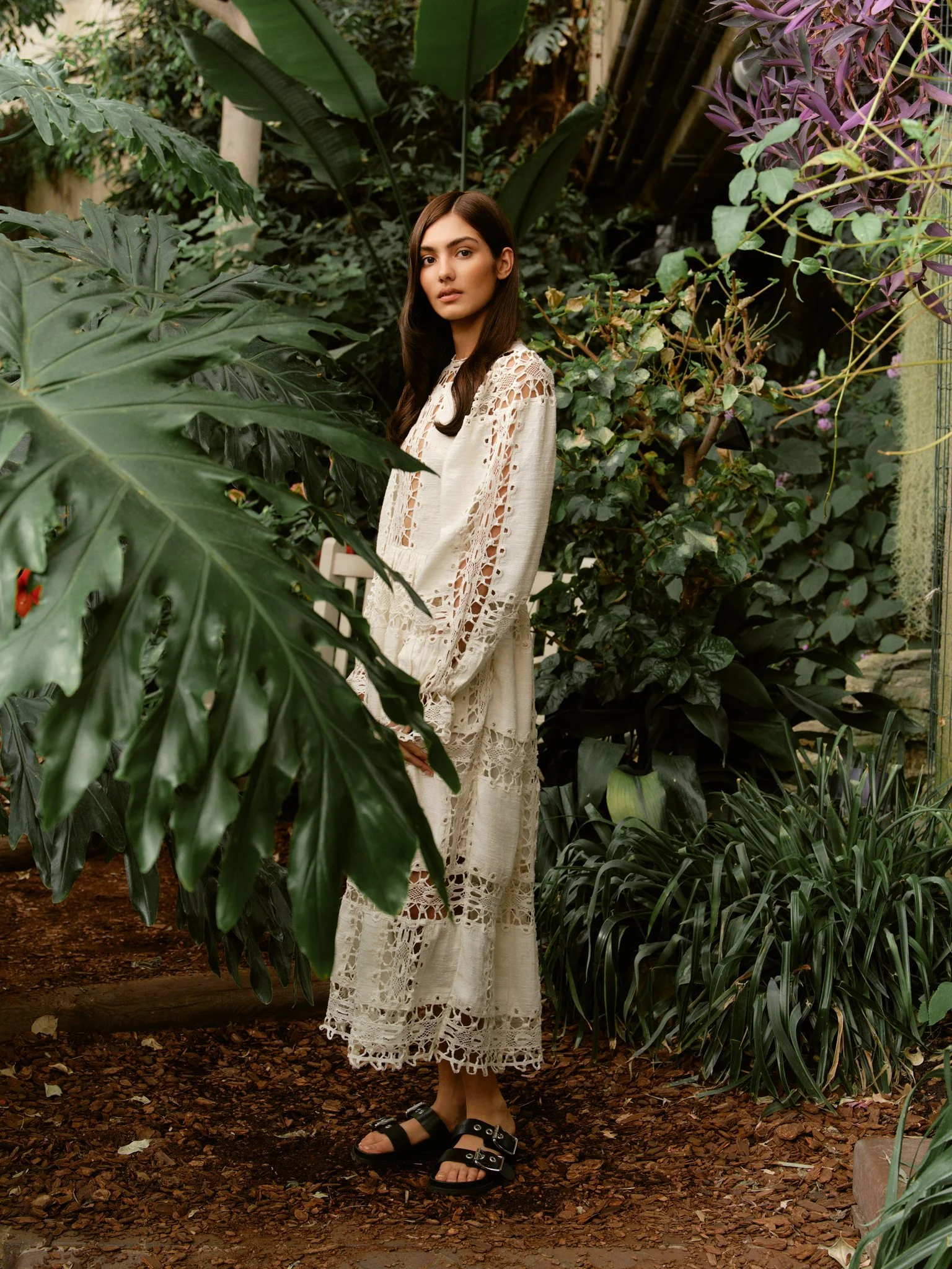 Understanding the Hormonal Links to Female Hair Loss