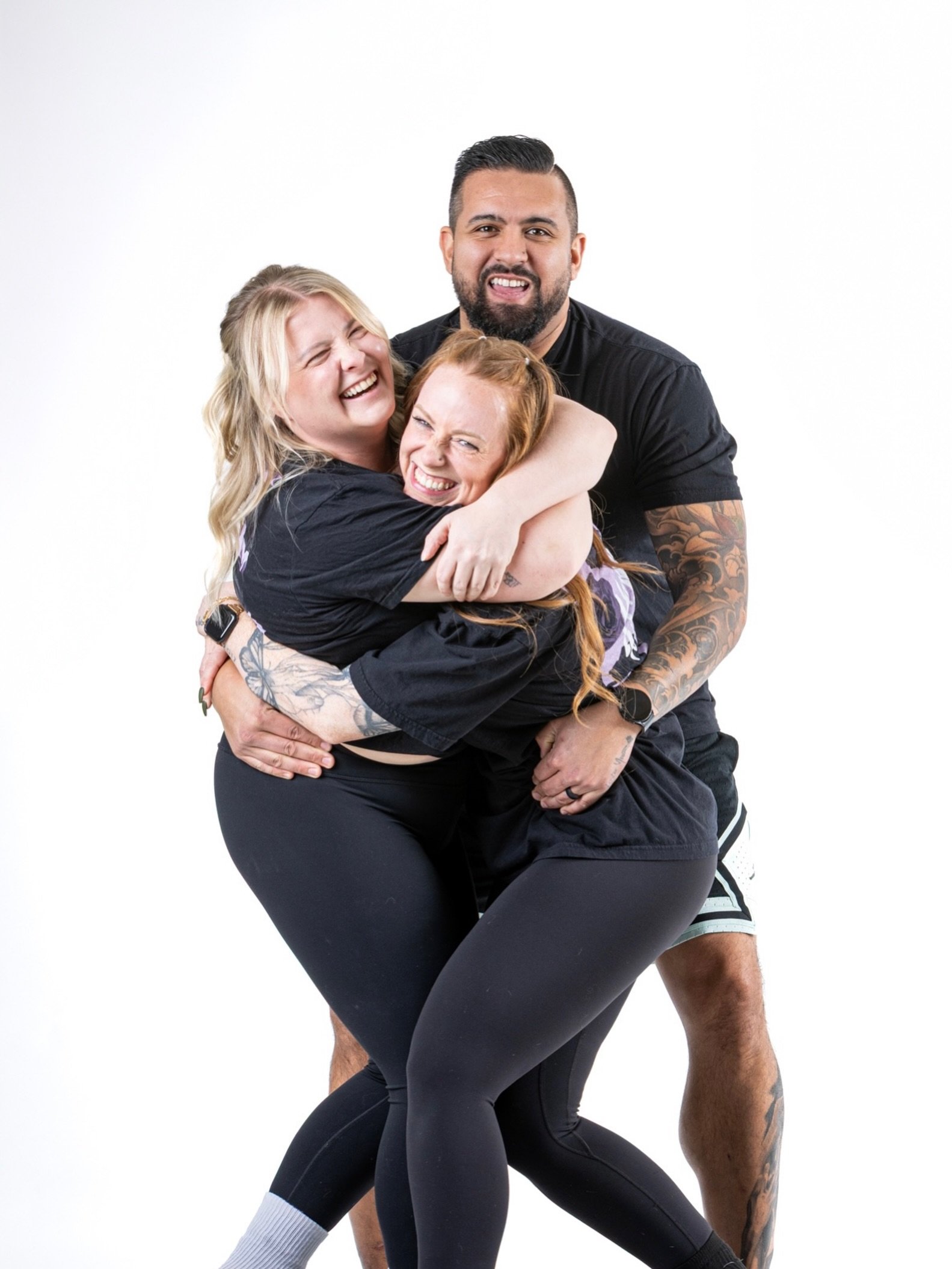 That Friday feeling 🖤

We&rsquo;ve got a big weekend ahead - it&rsquo;s the last weekend of our first ever 4-weekend Pilates Reclaimed course and we can&rsquo;t wait! 

Enjoy your weekend, Hustlers! 🫶

📸: @pawbrownphoto