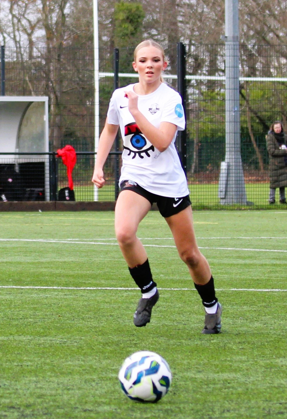 Maya Llewellyn