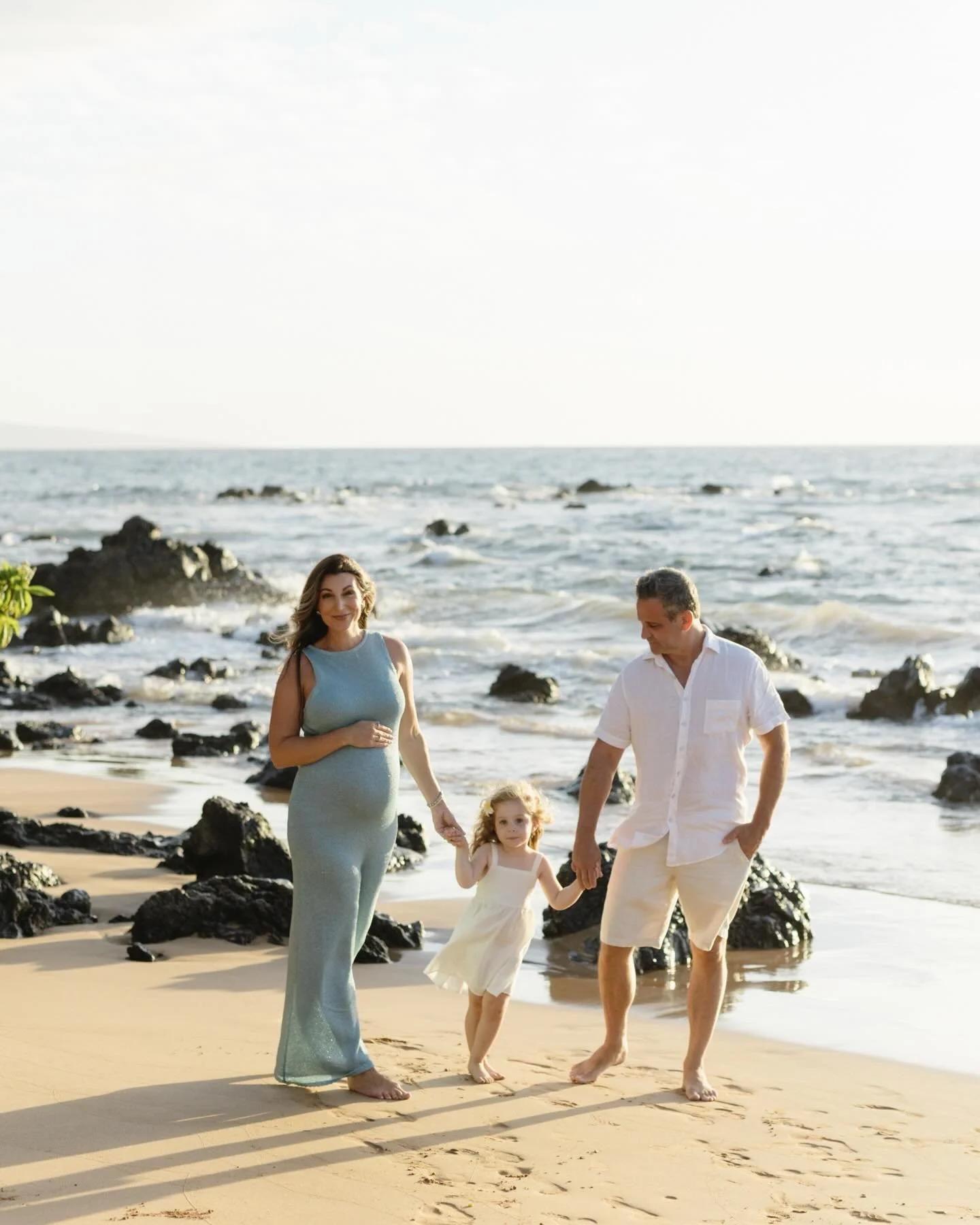 Jenna and her beautiful family, celebrating her pregnancy last year on a sunny afternoon in Wailea, Maui. 
. 
.
.
.
#mauiphotographer #mauifamilyphotographer #mauielopementphotographer #waileaphotographer #andazmaui