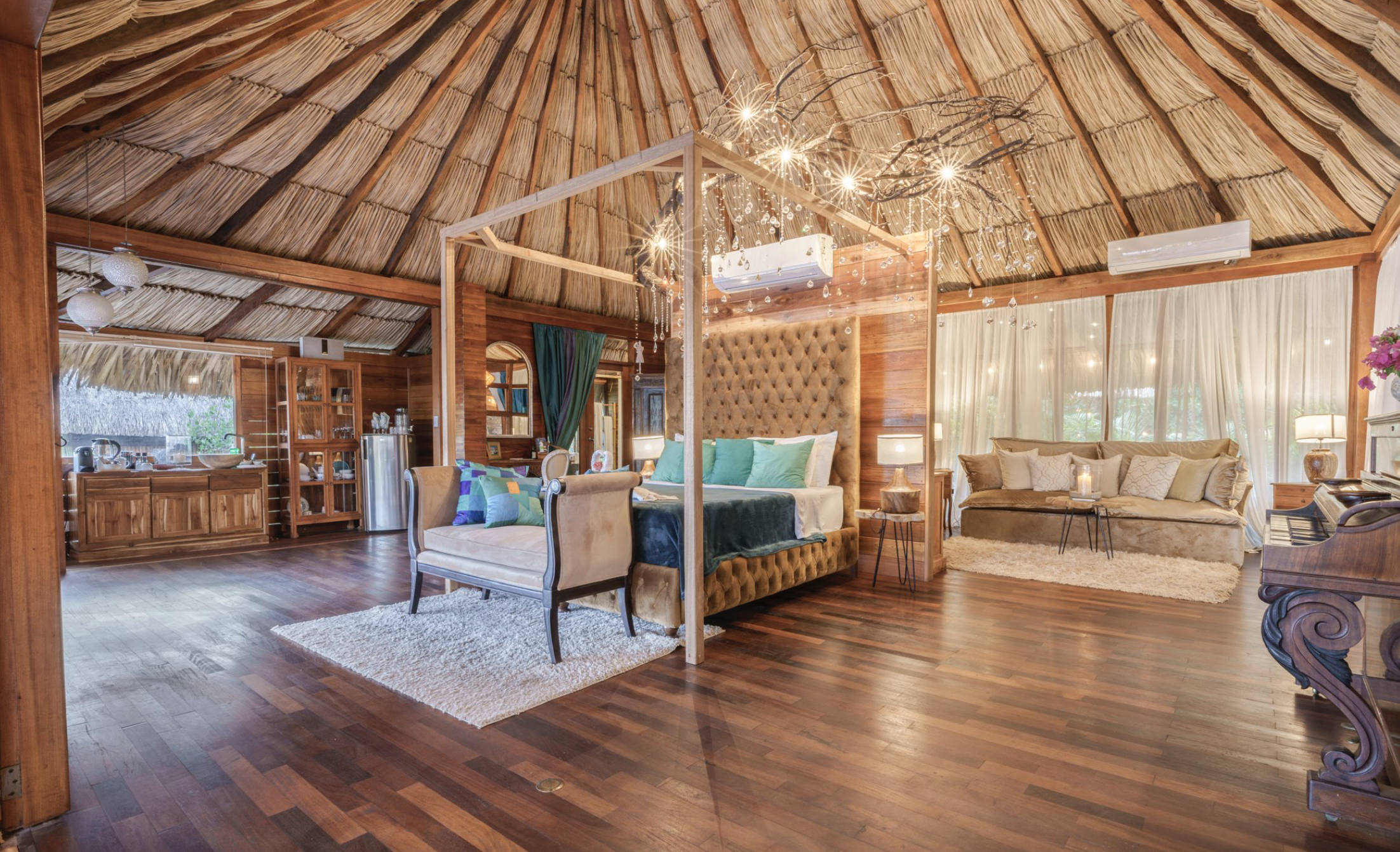 Dushi Sue Overwater Villa in Aruba