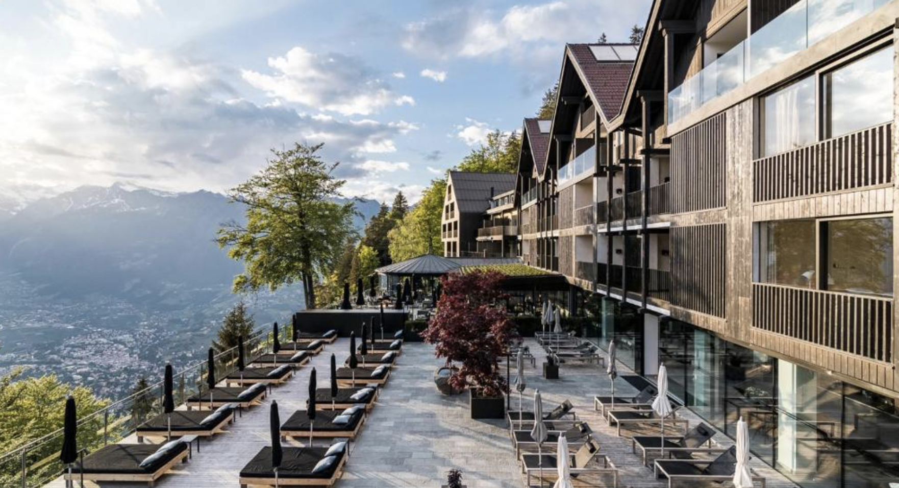 Miramonti Boutique Hotel 1.png