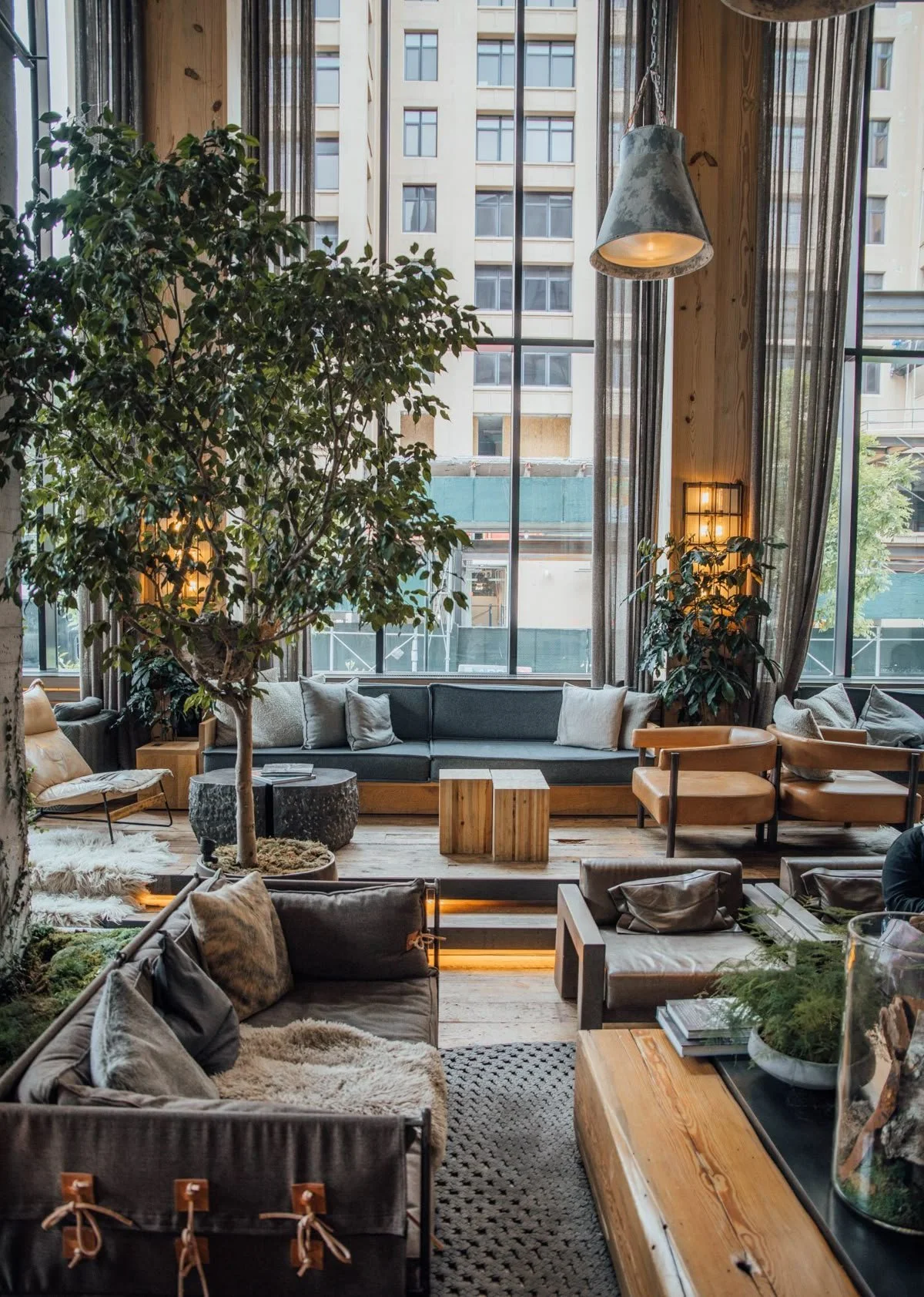 The Best Hotel Lobbies In NYC To Get Work Done