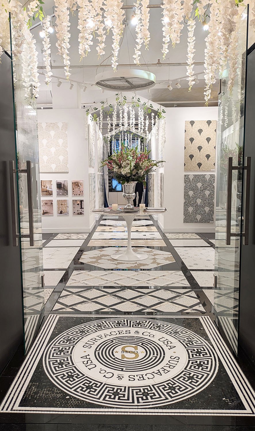 1-surfaces-co-nyc-showroom-entrance-lr.jpg