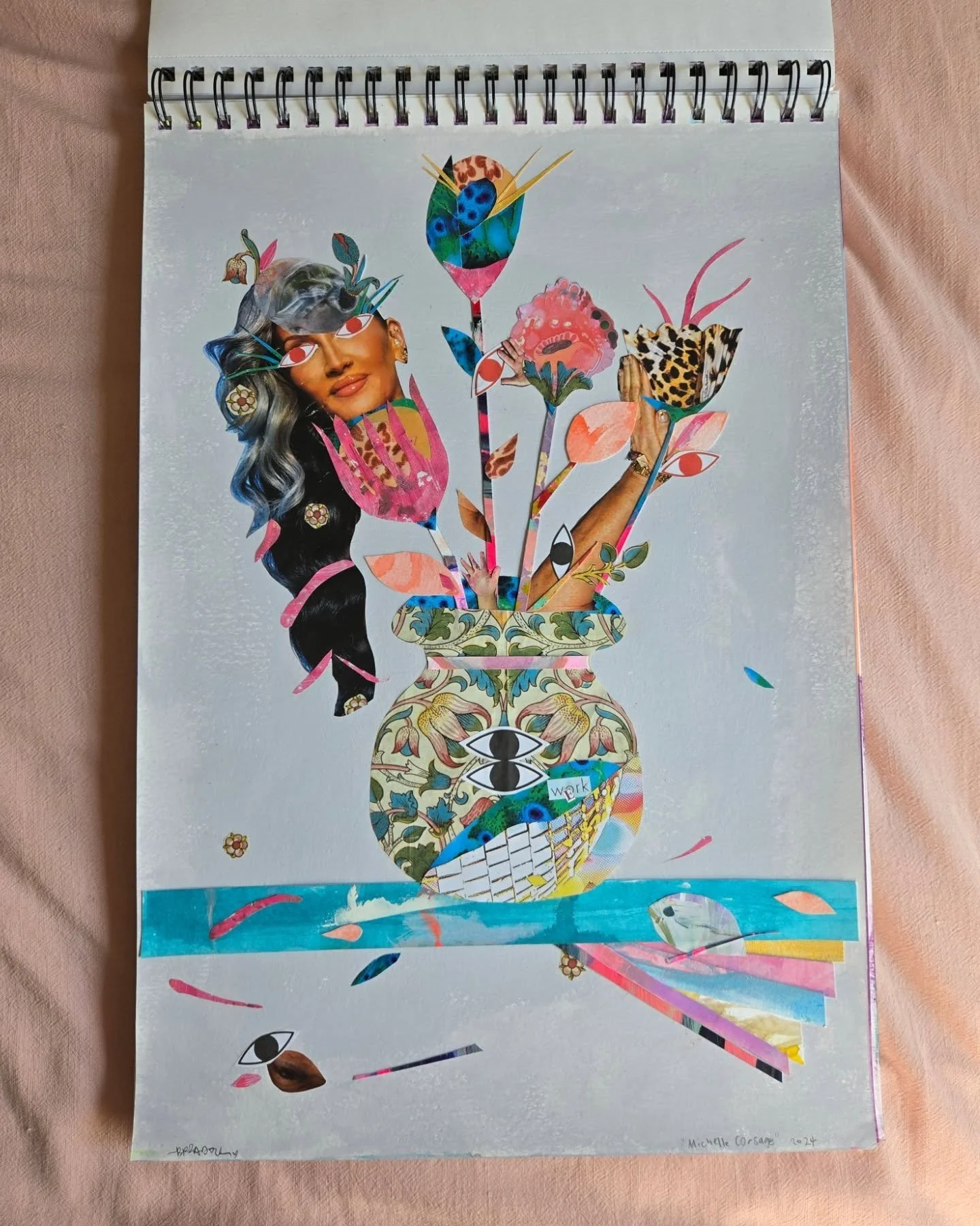 'Michelle Corsage'
๐ ๐บ๐ ๐บ
enjoying this season of RPDR and using up old painting scraps and magazine papers
#brzadoll #collage #youbetterwerk #michellevisage