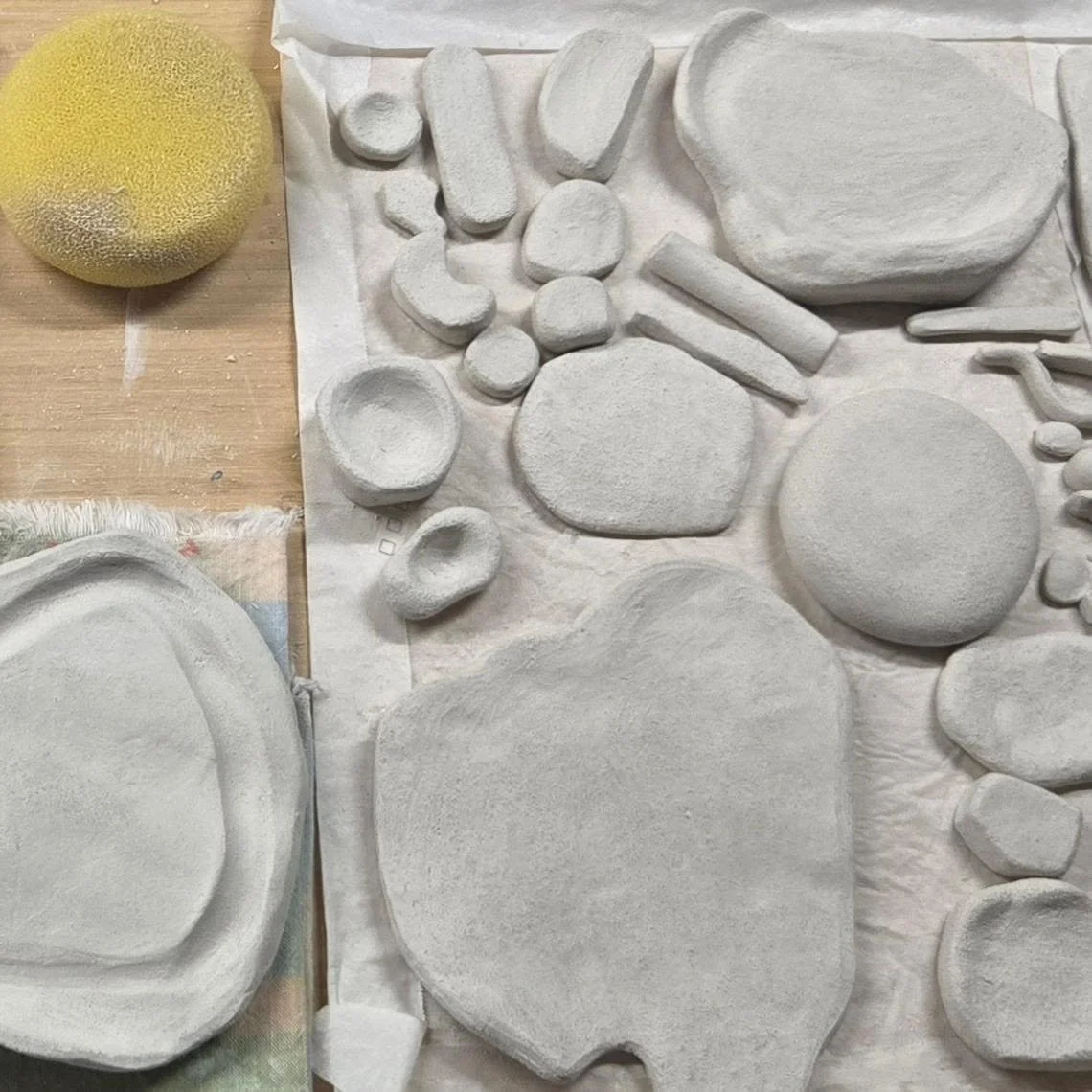 swipe to see some clay-play!
๐ตโจ๐ซ๐บ๐ฏ๏ธ๐ข๐
developing some new concepts/prototypes
getting ready for a 2025 shop launch!
#brzadoll #clayplay #shoplaunch