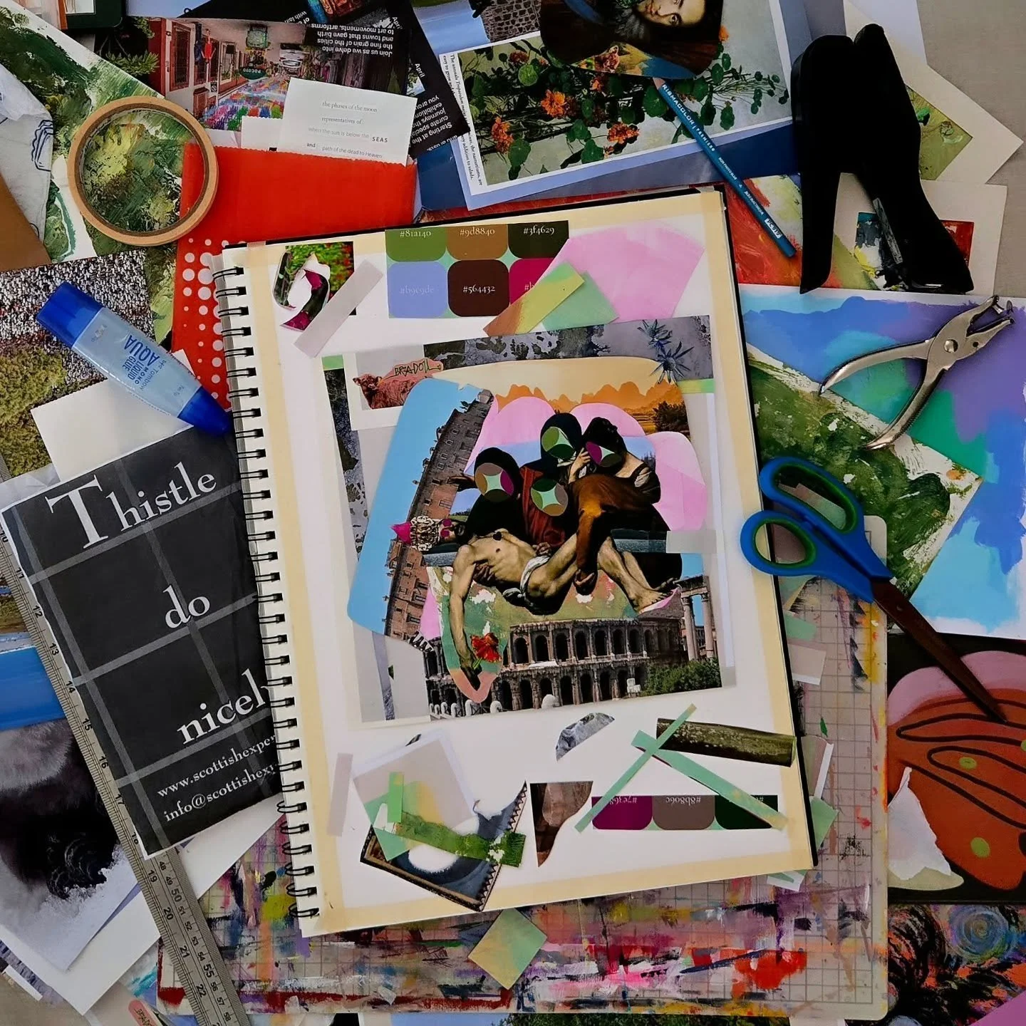 a silly lil collage, using silly lil mini moods, with a silly lil helper... does it have a silly lil title?
NAH! 
the title is BIG-SILLY!

*details*
oi! pop'im in the colos- before they seum
BRZA DOLL
mixed collage materials
24x24cm

made using a com