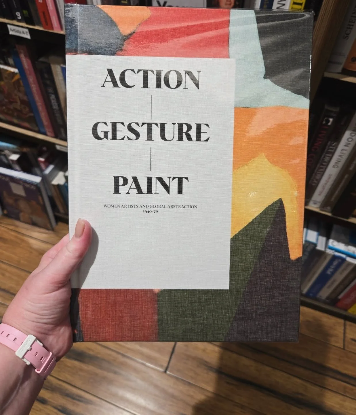 this publication is gorgeous- aesthetically, intellectually &amp; practically ✨

I can feel the influence it's having- already shifting &amp; reframeding thoughts around abstraction through materiality in the chapter: material | process | time

🖤

I