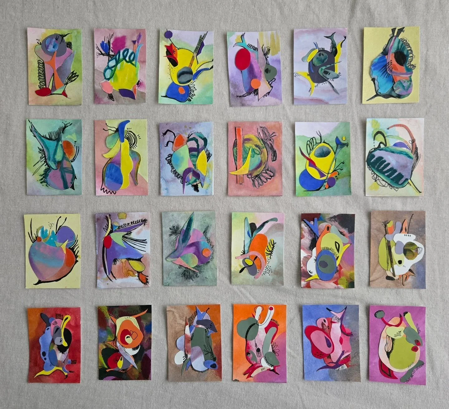 field notes 03. specimen archive

🖤
the first ACEO specimens have now been sorted, arranged &amp; partially classified.

some appear highly adaptable,
others remain difficult to stabilise

certain behaviours continue to repeat: biomorphic bodies, sp