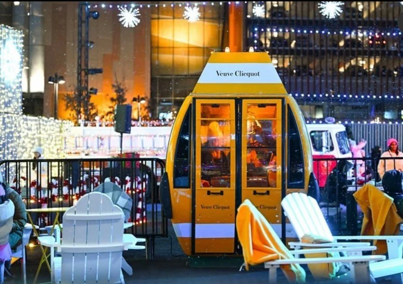 🎿 Cozy Apres-Ski Vibes in our Heated Gondolas! 🥂

Escape the cold and step into the ultimate cozy experience at Winter Fest! Our beautiful, heated Apre-Ski Gondolas are the perfect spot to warm up, relax, and share a few drinks with your crew. It&r