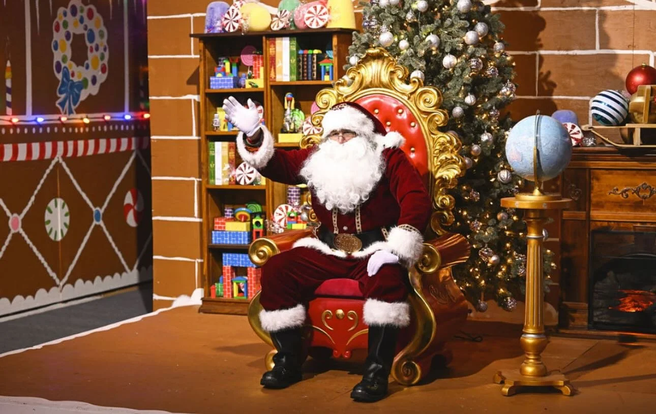 🧝&zwj;♀️ Calling All Elves, Reindeer, and Naughty-or-Nice Kids! 🧑&zwj;🎄

Guess who&rsquo;s making a special stop just for you? That&rsquo;s right&mdash;SANTA CLAUS himself! He&rsquo;s polishing his boots, checking his list (twice!), and getting re