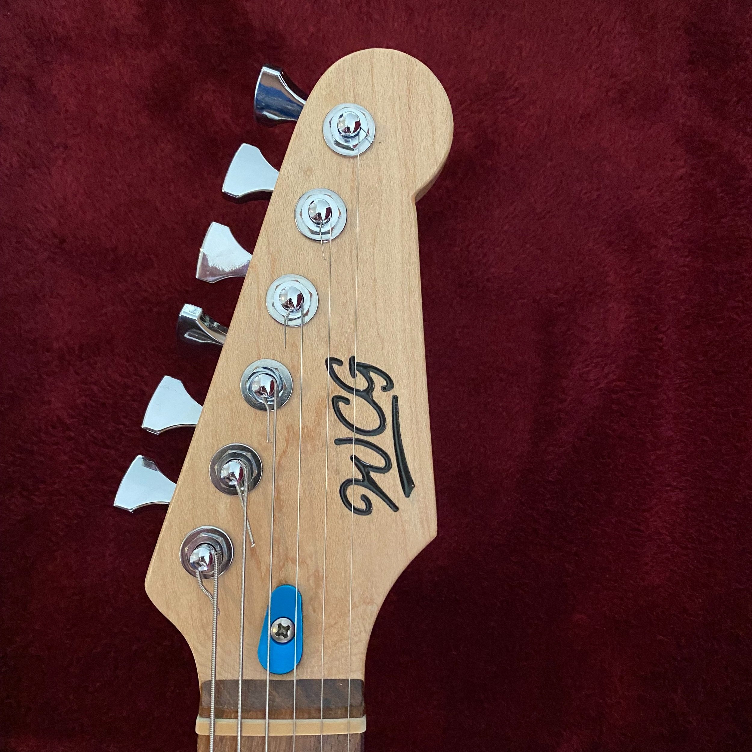 The top of the Sicario guitar