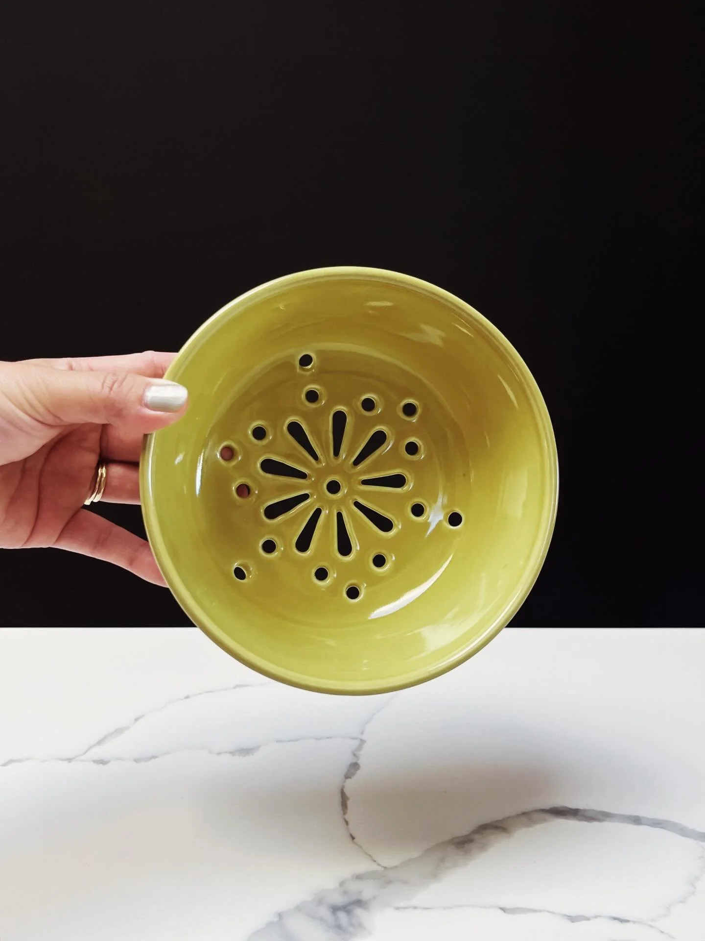 7&rdquo;D, porcelain, bringle yellow glaze

A lacy berry blate experiment. This has a couple of hairline cracks near the petals so this will be sold as a second.