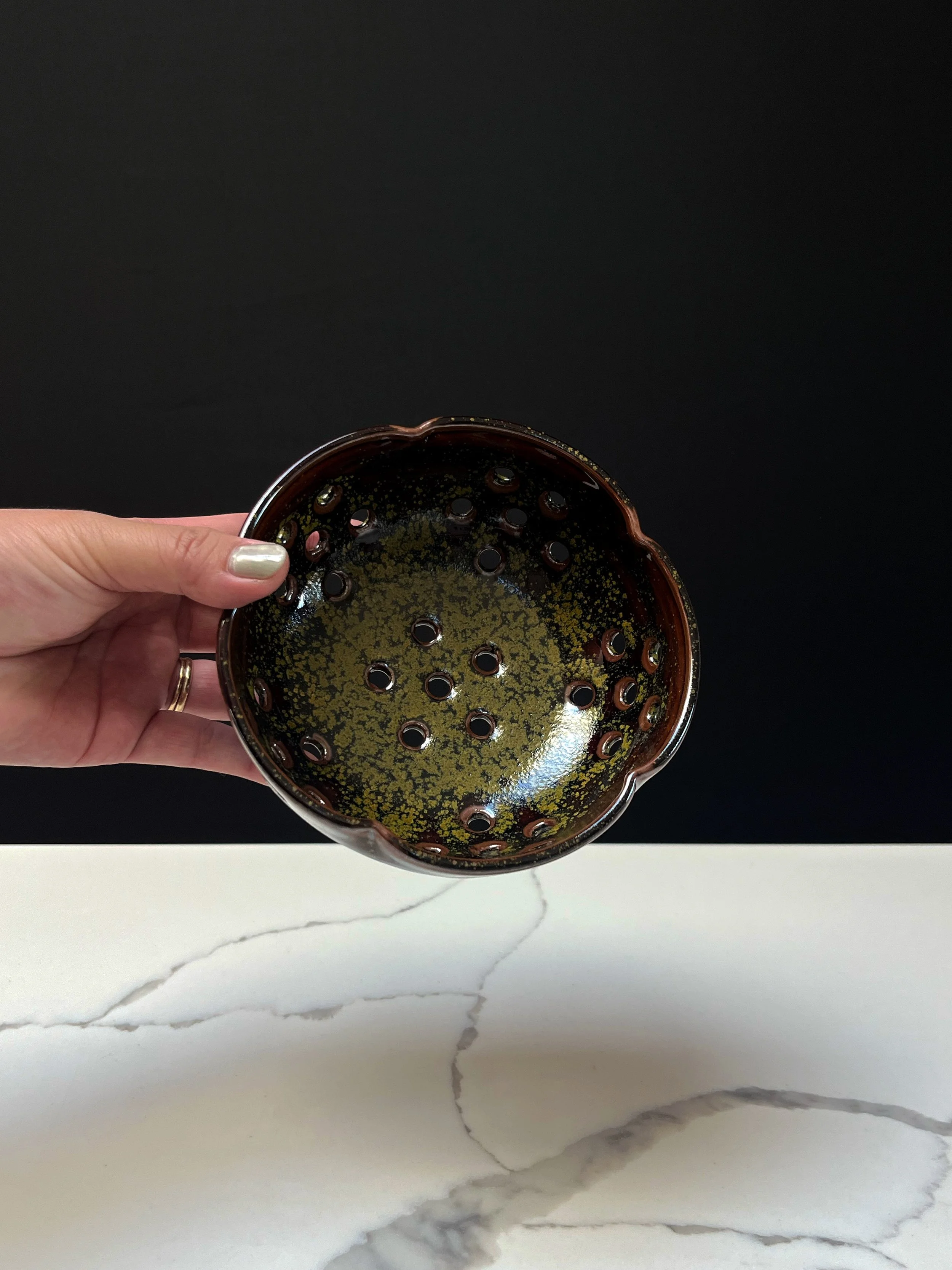 5.5" Petal Berry Bowl 01