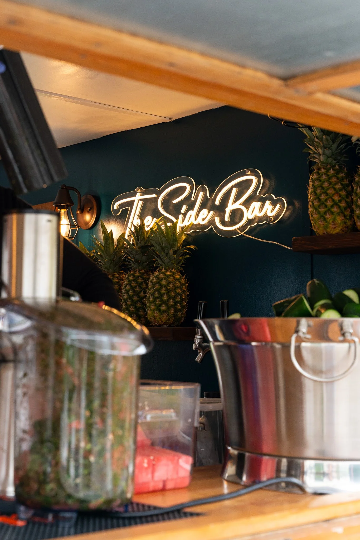 san diego mobile bar trailer and staff rentals