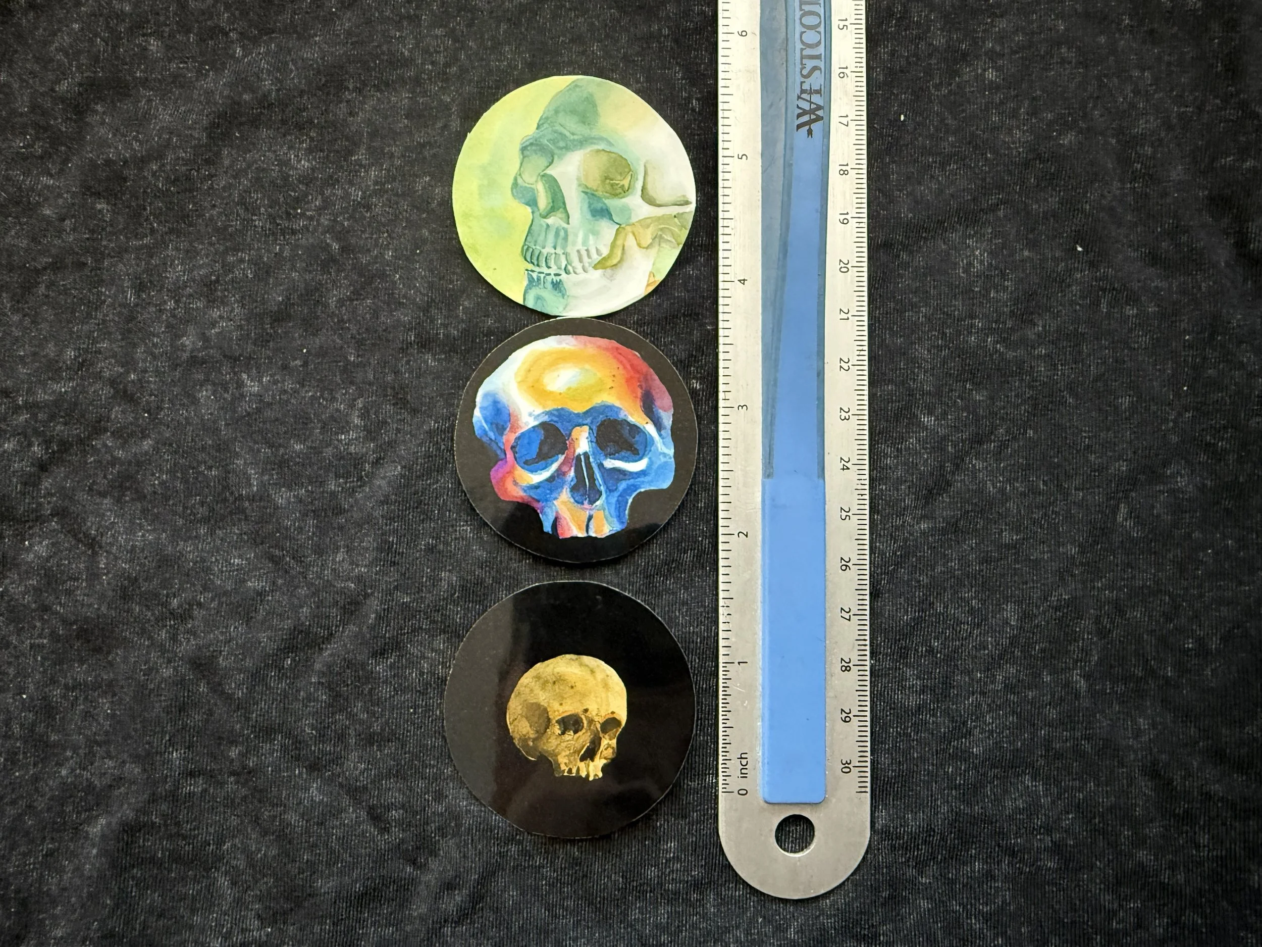 skull sticker pack measure.jpeg