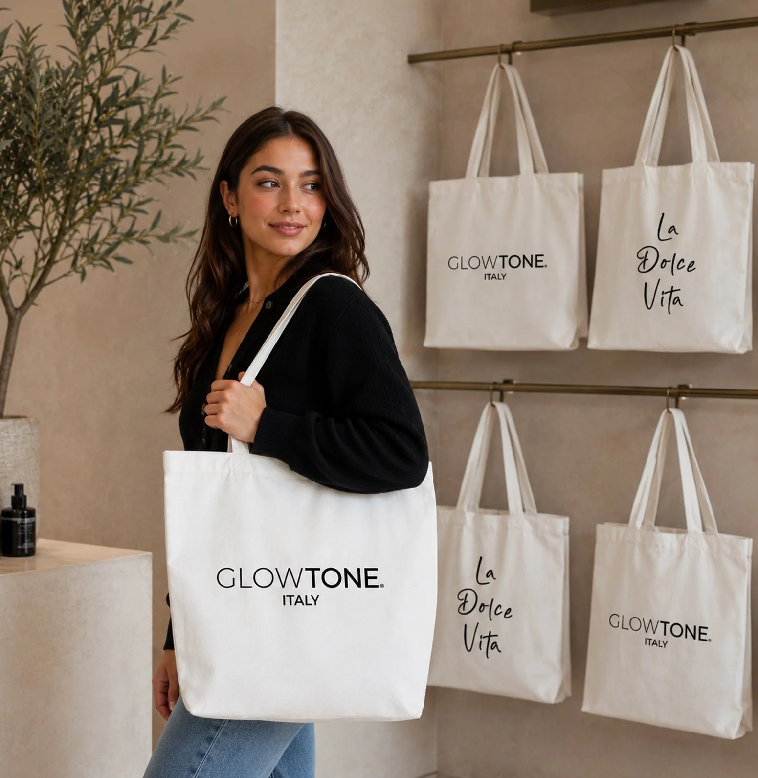 Glowtone_Tote_Lifestyle_1-1_ratio.jpg
