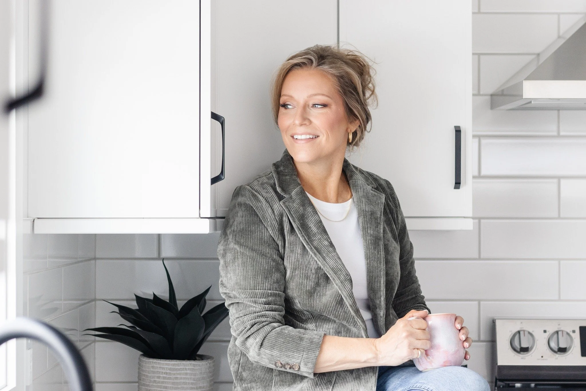 Hey friends!  I'm so excited to invite you to follow my most resent endeavor of launching Exalt Him Ministries.  The Lord has done exciting things and I want to Exalt Him and give Him praise. On my website you can catch my most recent blog,  hear abo