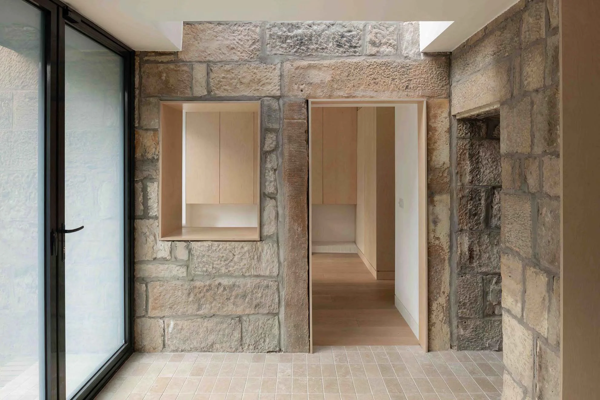 G5B_7161_reduced copy.jpg