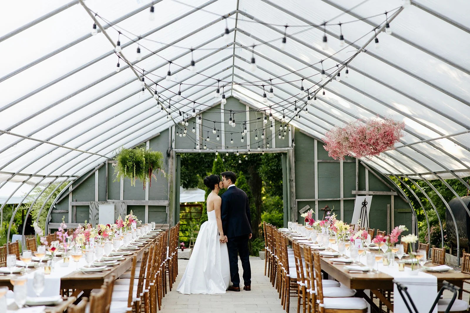 What to Know About Planning a Wedding at The Herb Lyceum