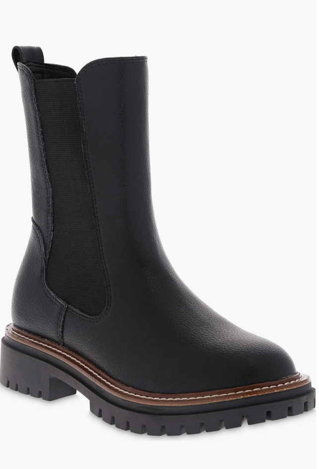 Black Leather Chelsea Boots