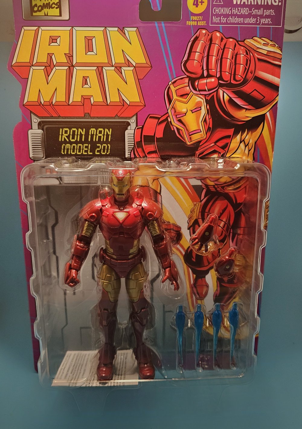 Marvel Legends Series Iron Man (Model 20), Iron Man Comics