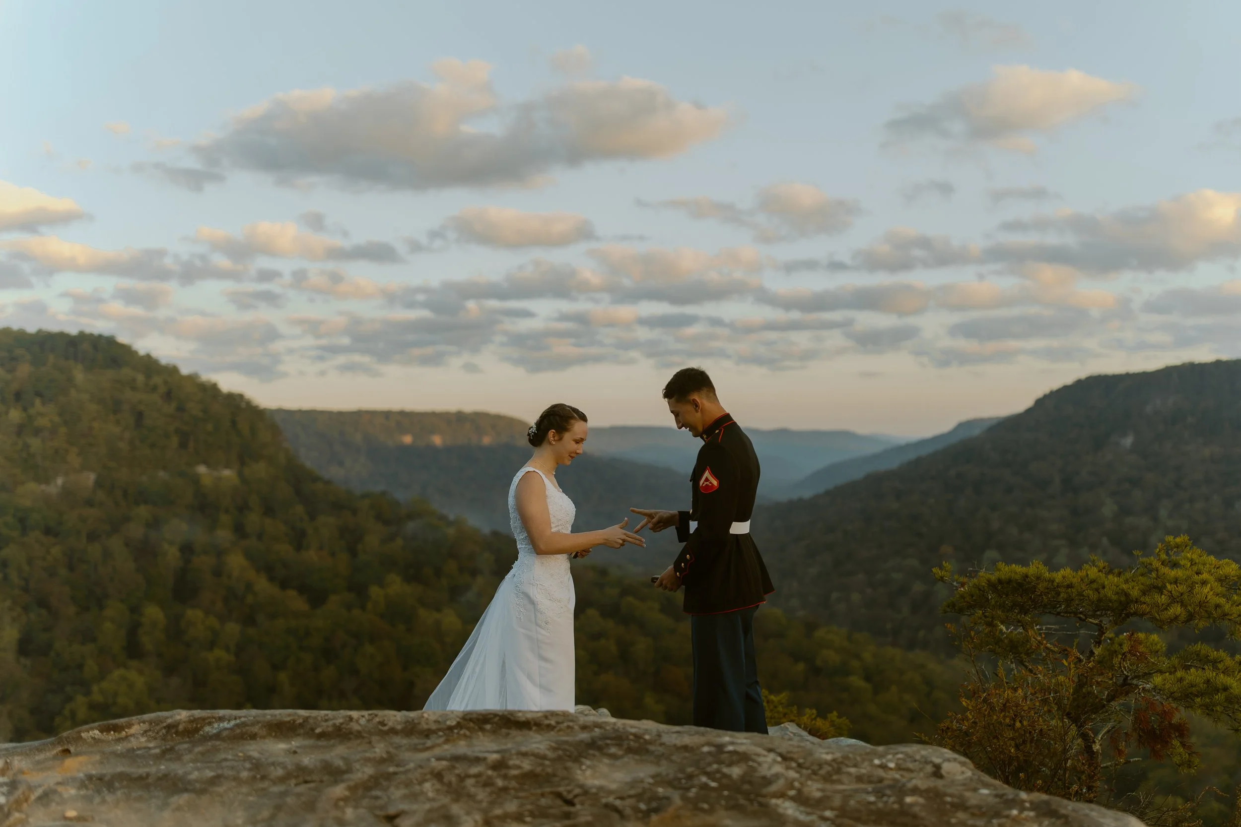 sunrise-adventure-elopement-fall-creek-falls-TN