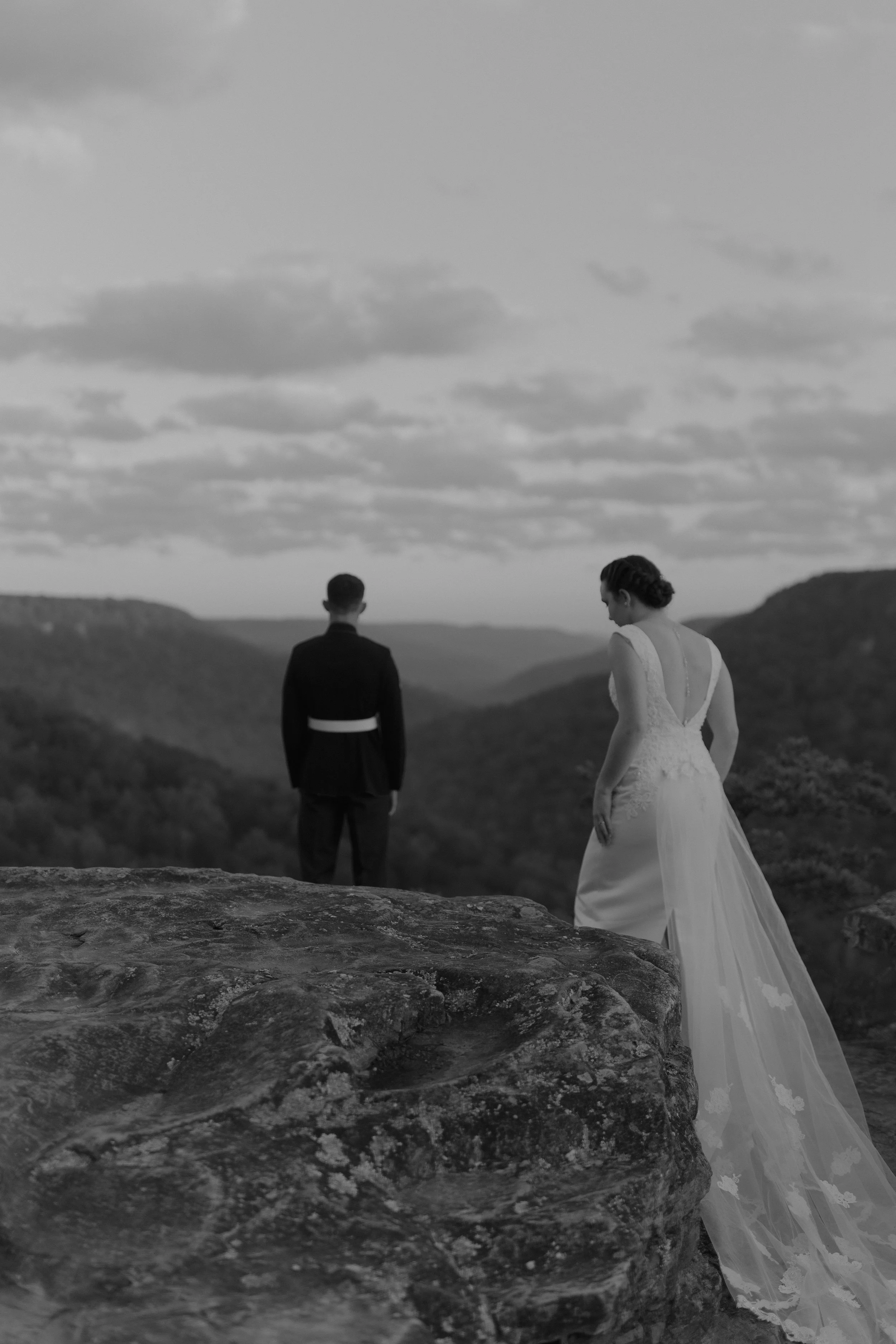 sunrise-adventure-elopement-fall-creek-falls-TN