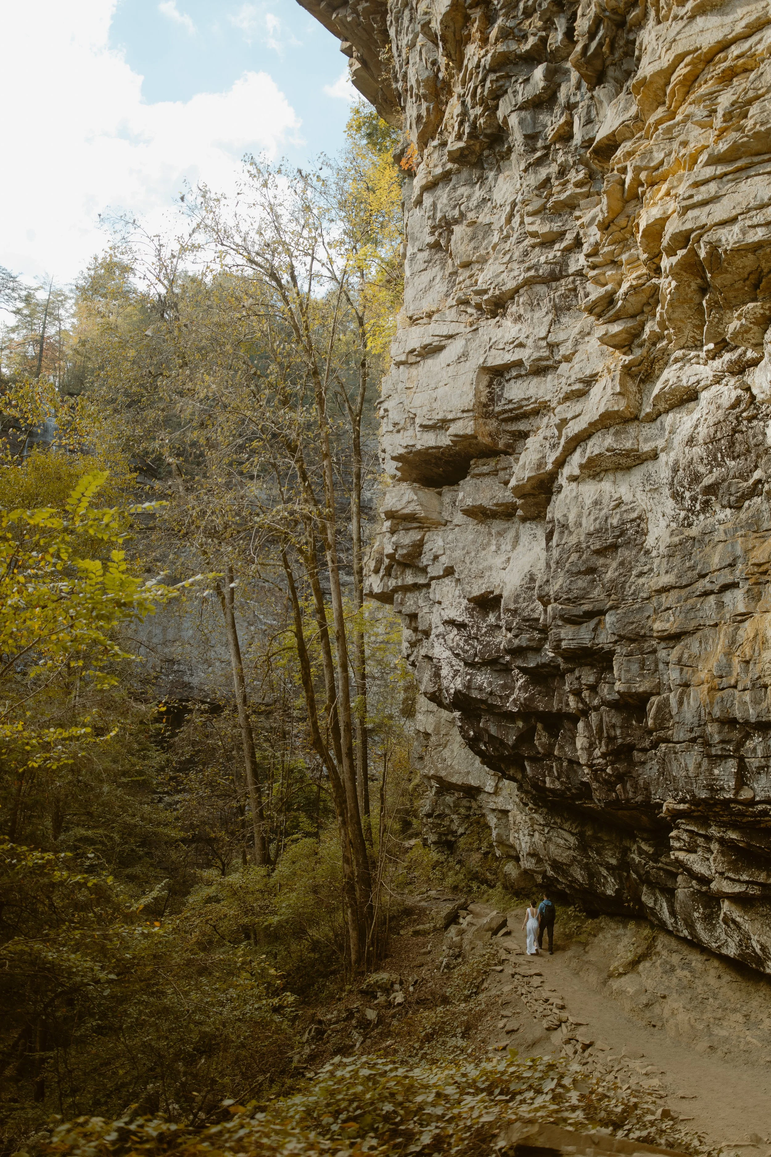 Tennessee-waterfall-sunrise-elopement