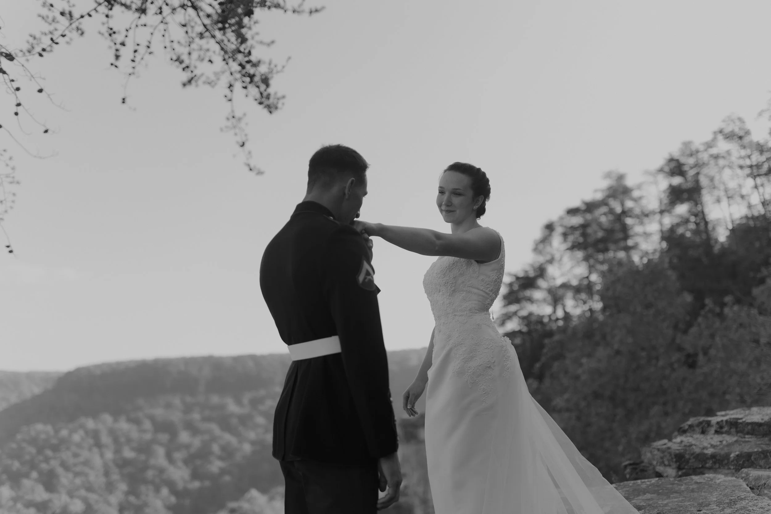 sunrise-adventure-elopement-fall-creek-falls-TN