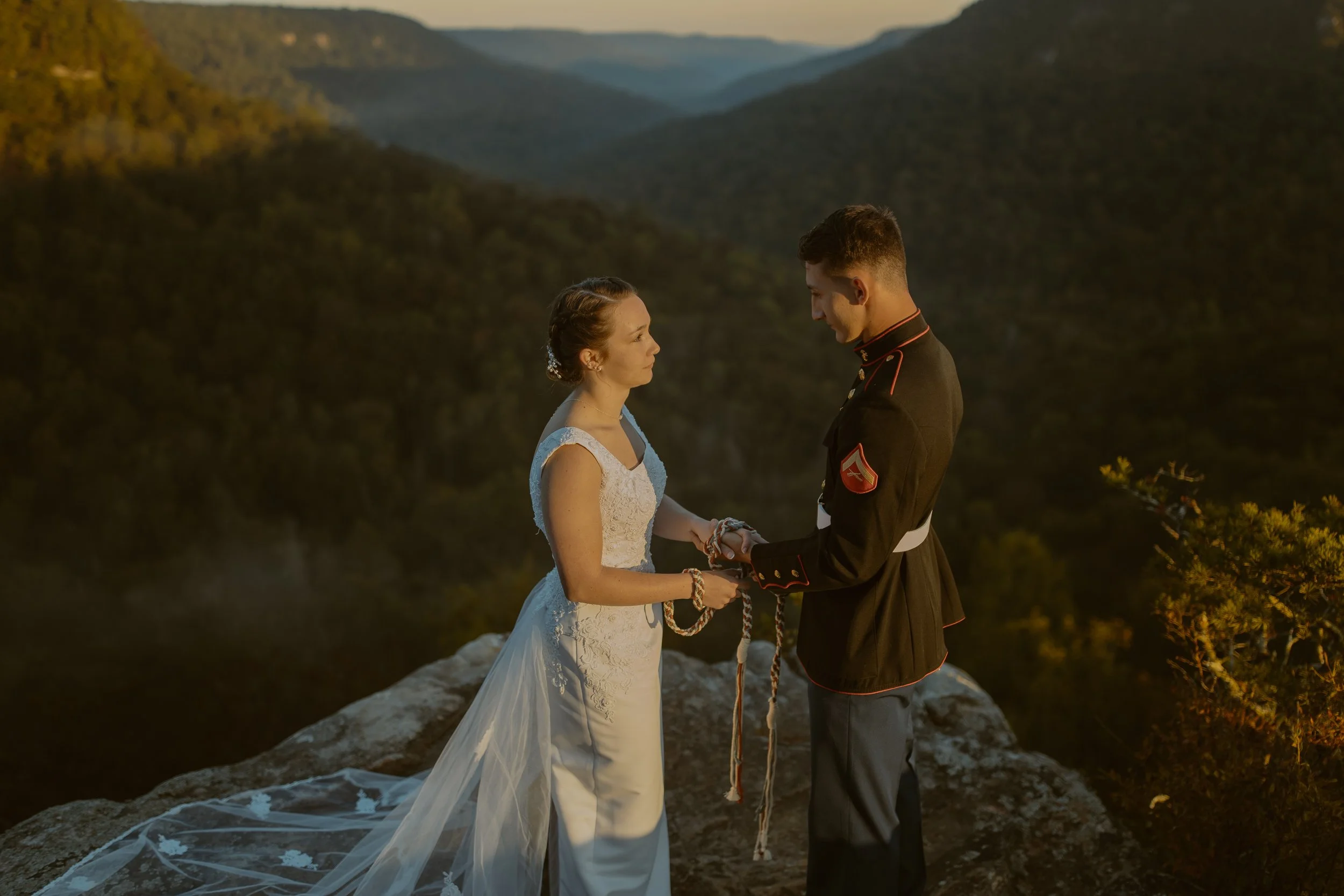 fall-creek-falls-sunrise-elopement