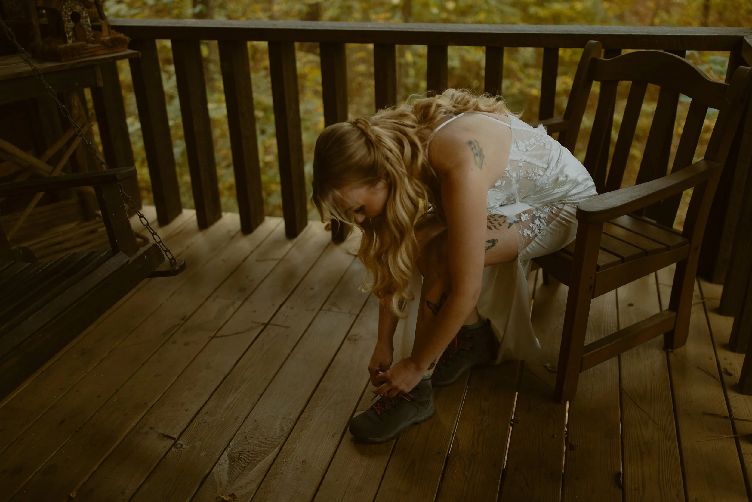 Tennessee-adventure-waterfall-fall-elopement