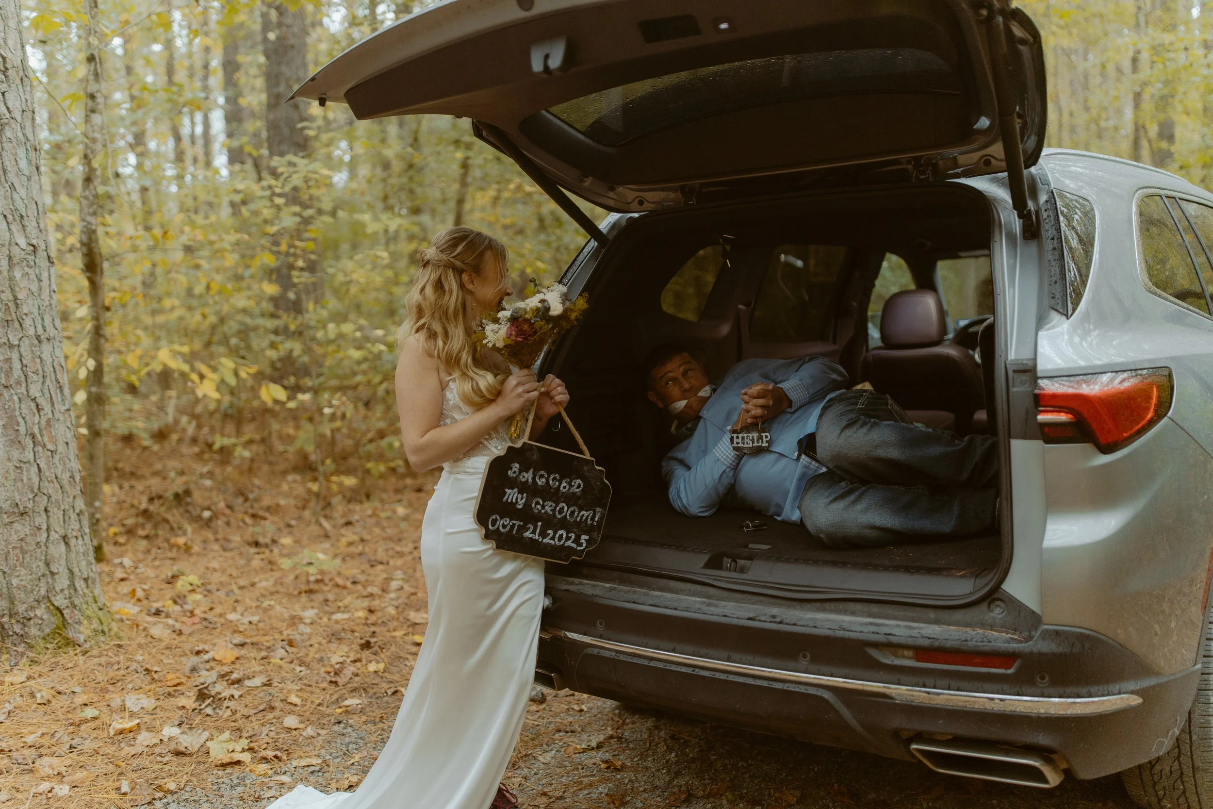 Tennessee-adventure-waterfall-fall-elopement